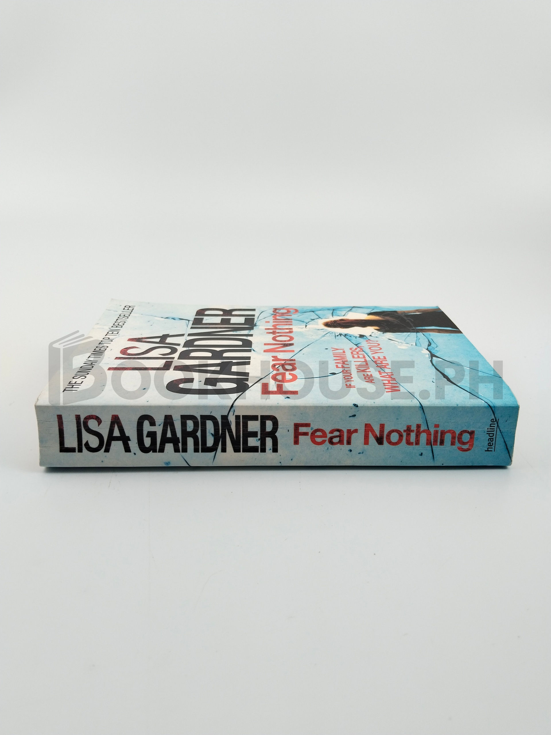 Fear Nothing by Lisa Gardner - Image 3