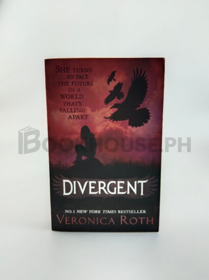 Divergent by Veronica Roth