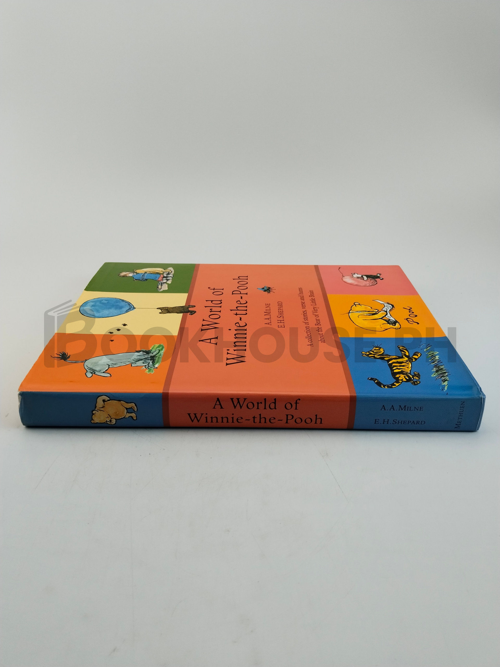 A World Of Winnie-the-pooh by Alan Alexander Milne - Image 3