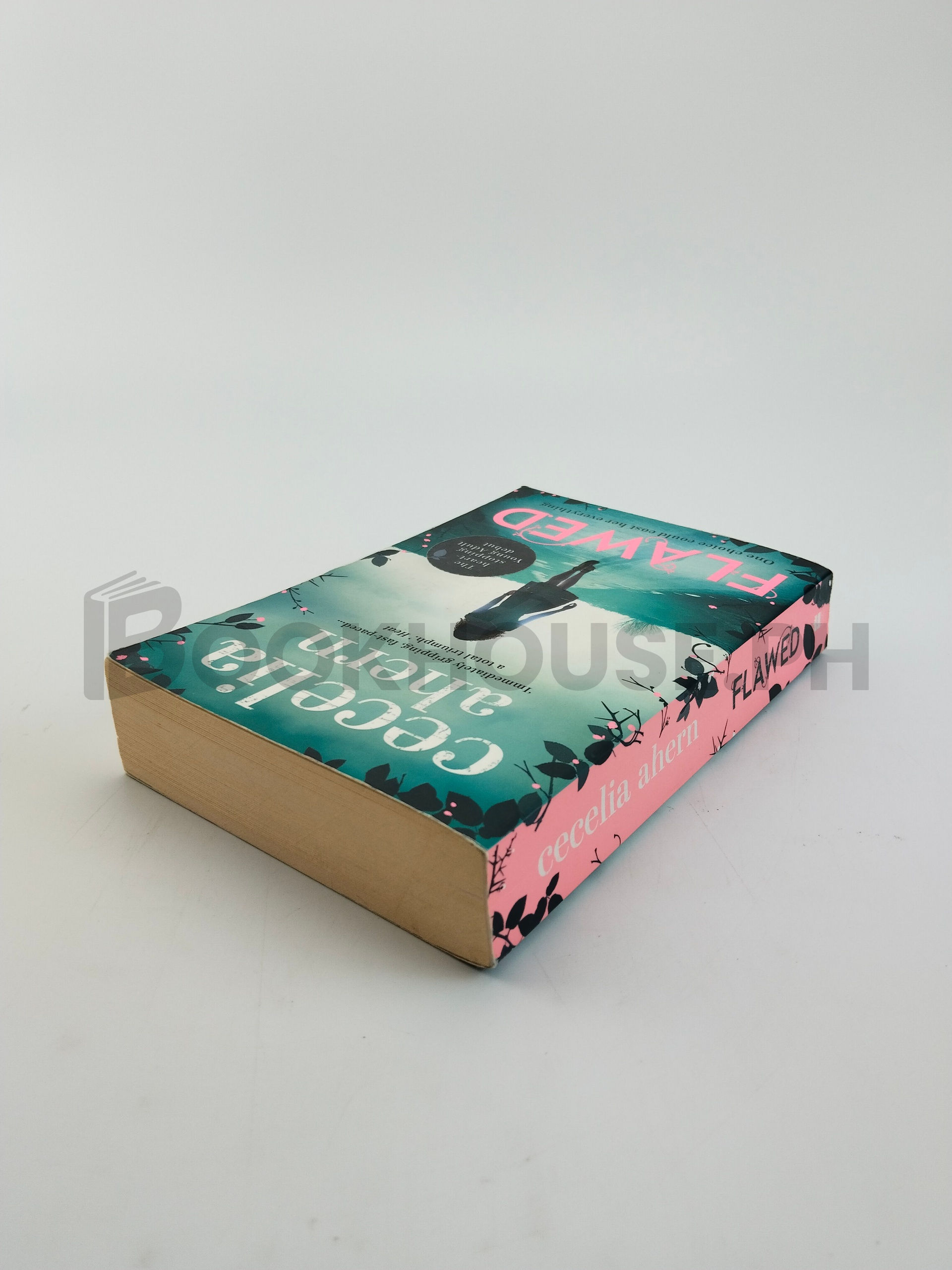 Flawed by Cecelia Ahern - Image 2