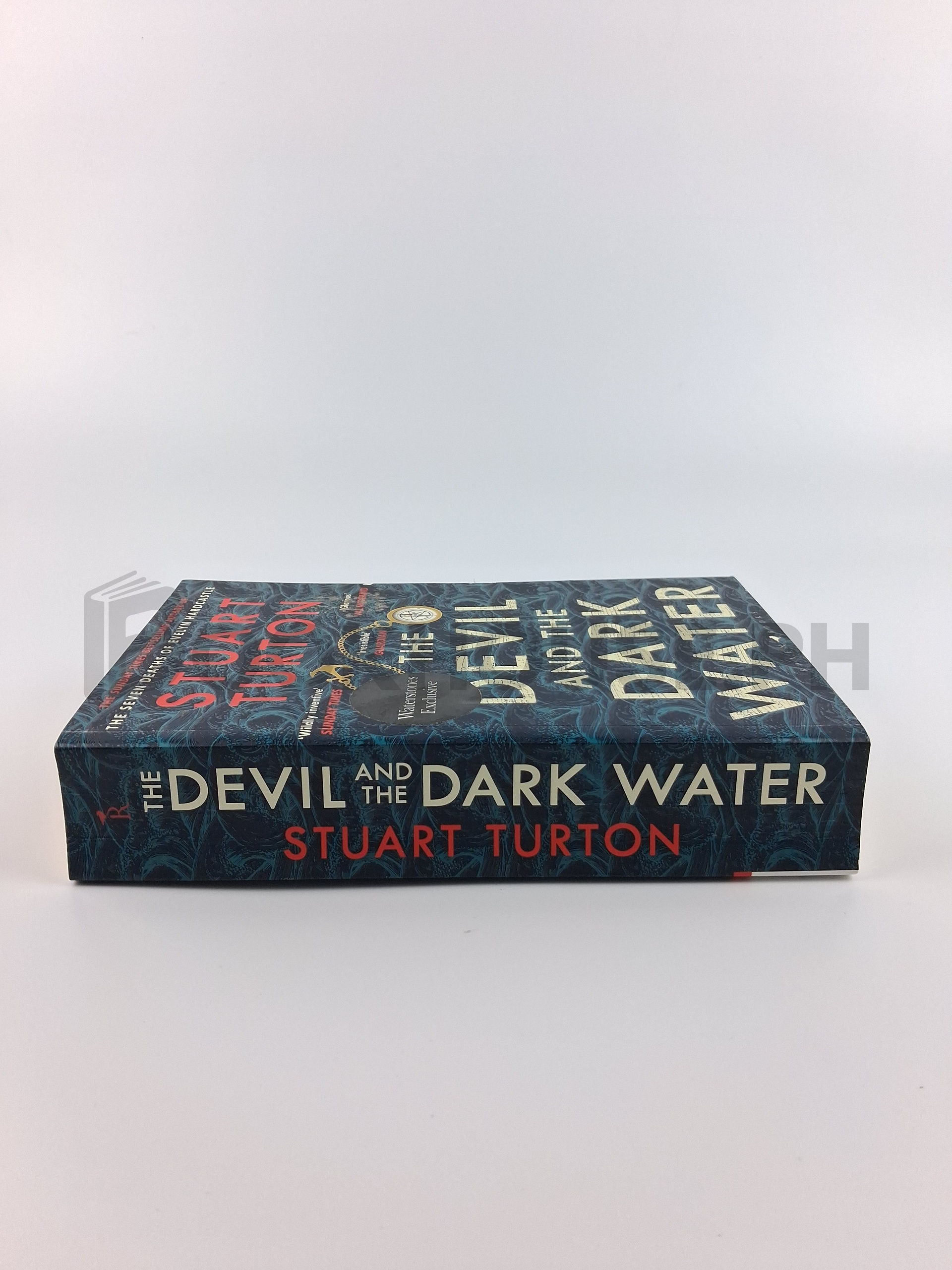 The Devil And The Dark Water by Stuart Turton - Image 3