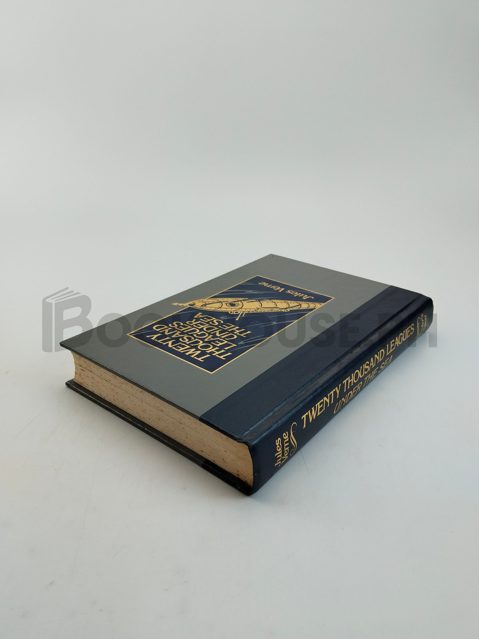 Twenty Thousand Leagues Under The Sea by Jules Verne - Image 2