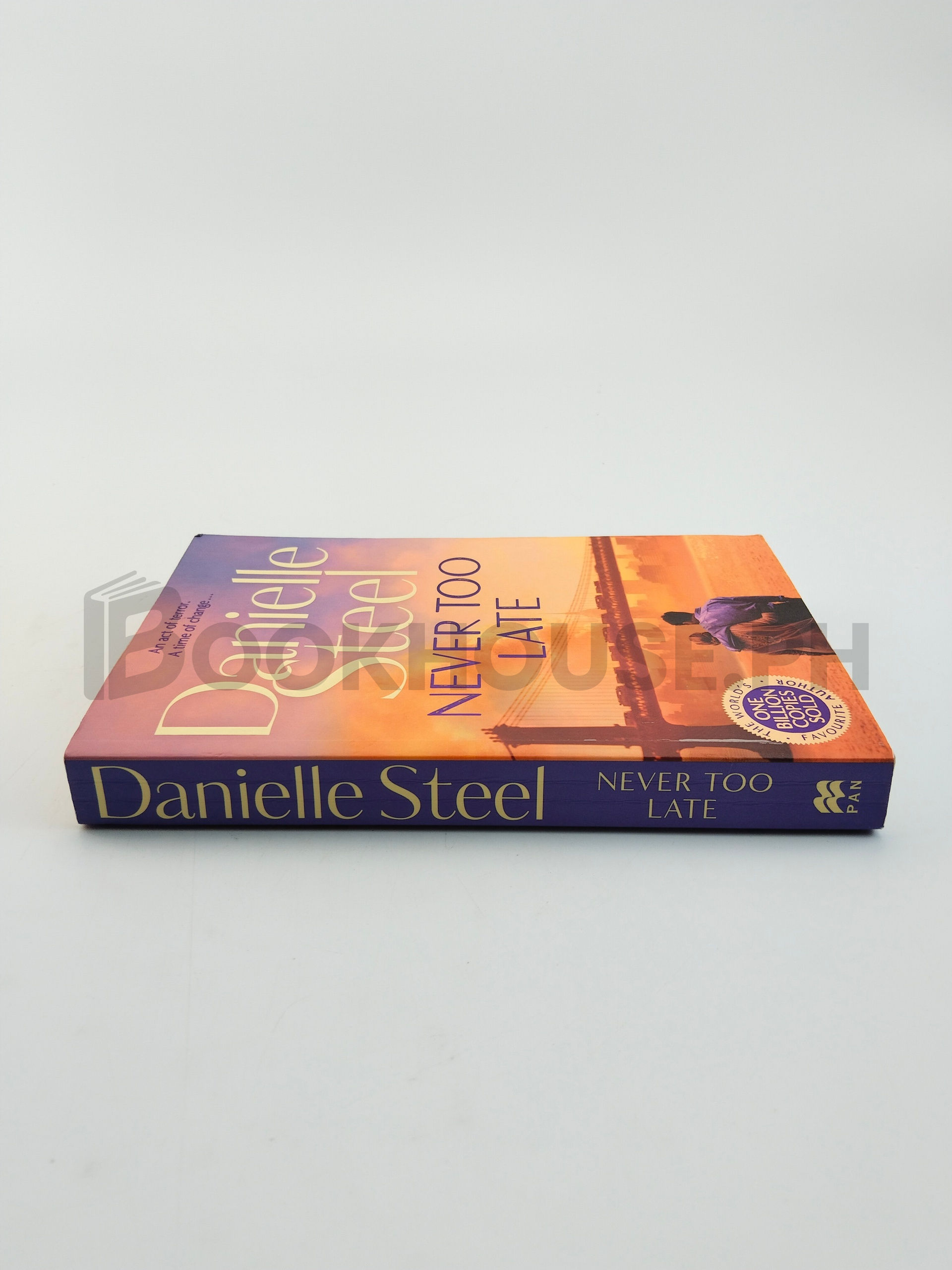 Never Too Late by Danielle Steel - Image 3