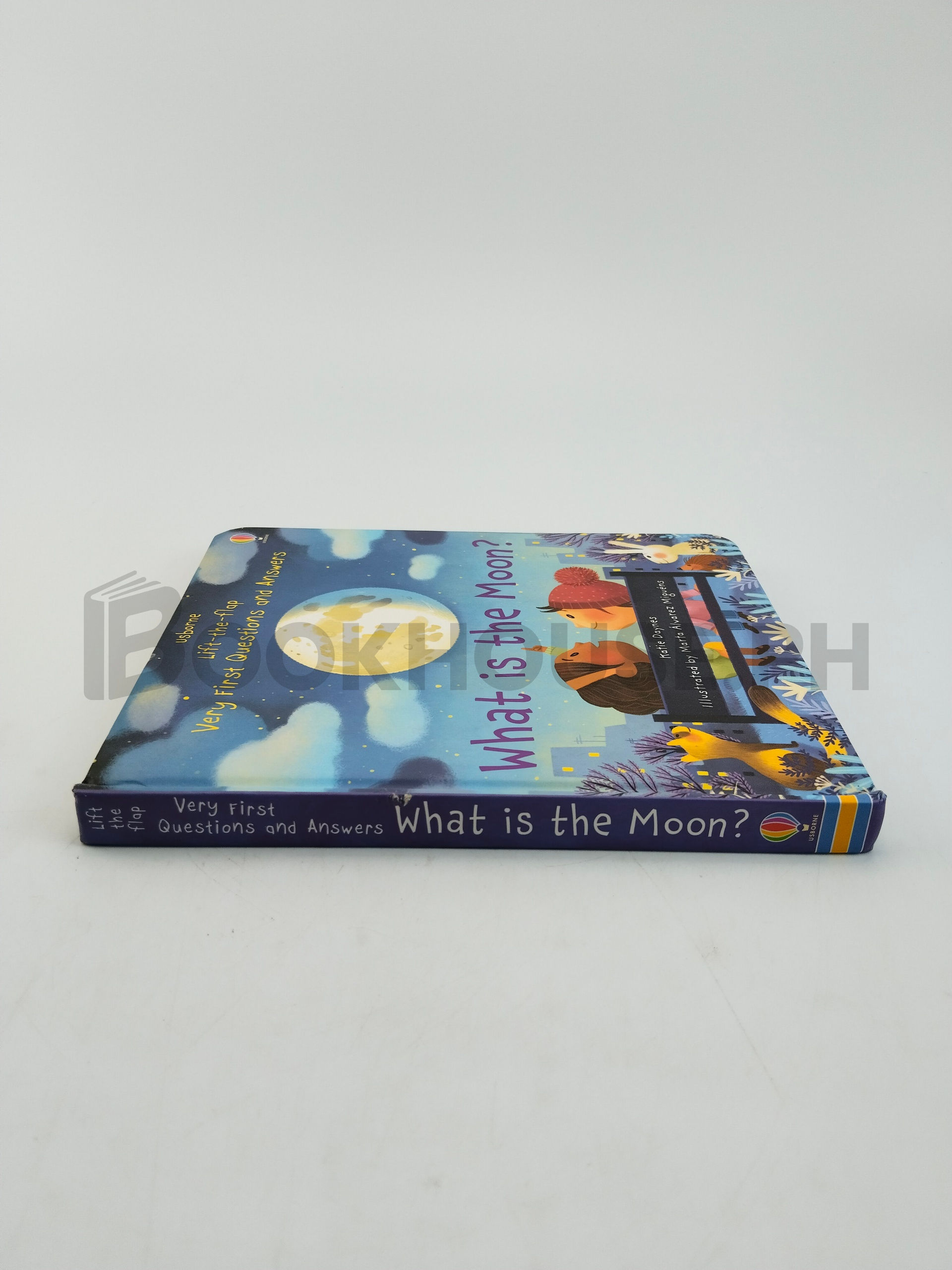 Lift The Flap Very First Questions And Answers: What Is The Moon? Board Book by Katie Daynes - Image 3