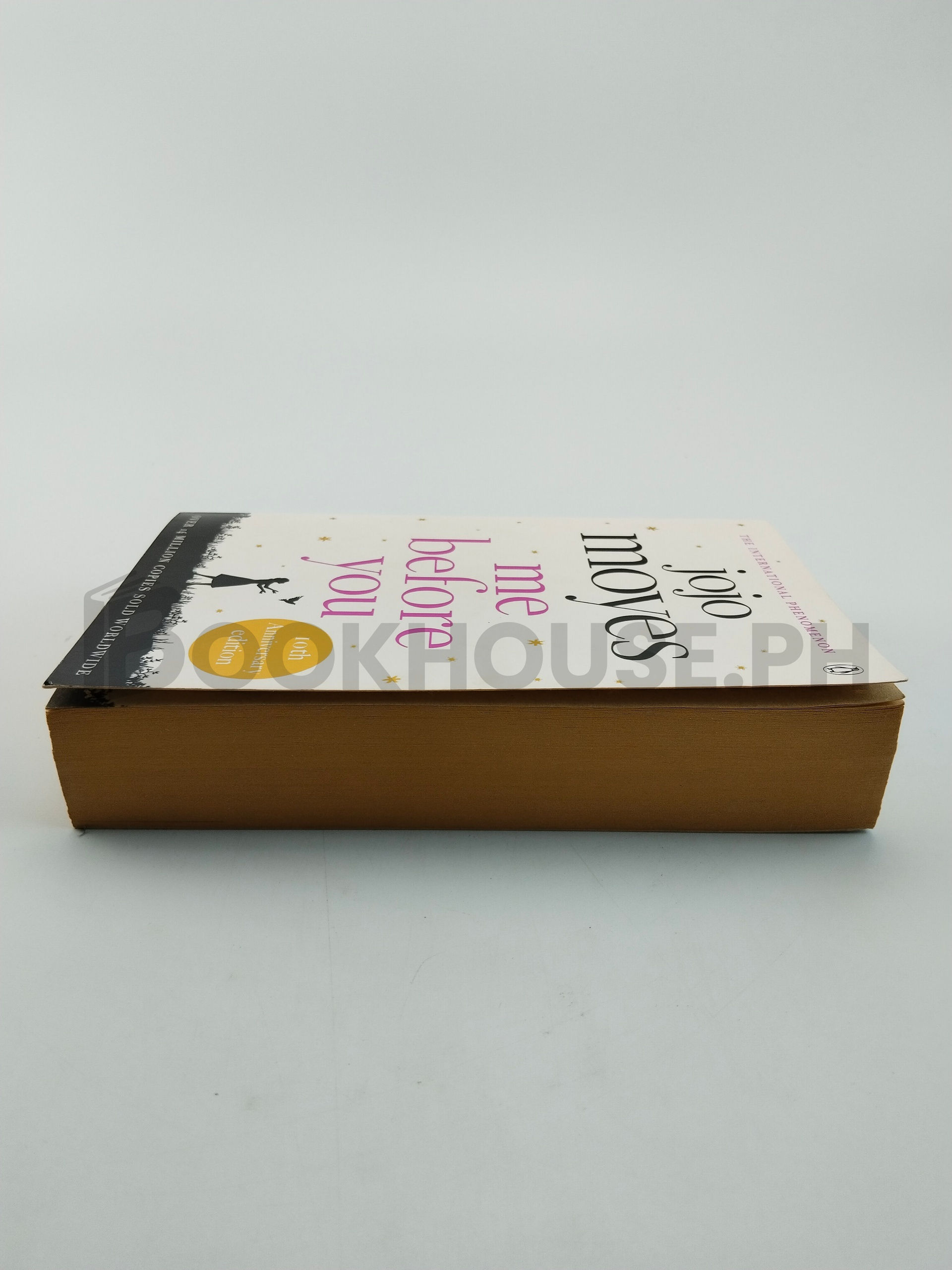 Me Before You by Jojo Moyes - Image 4