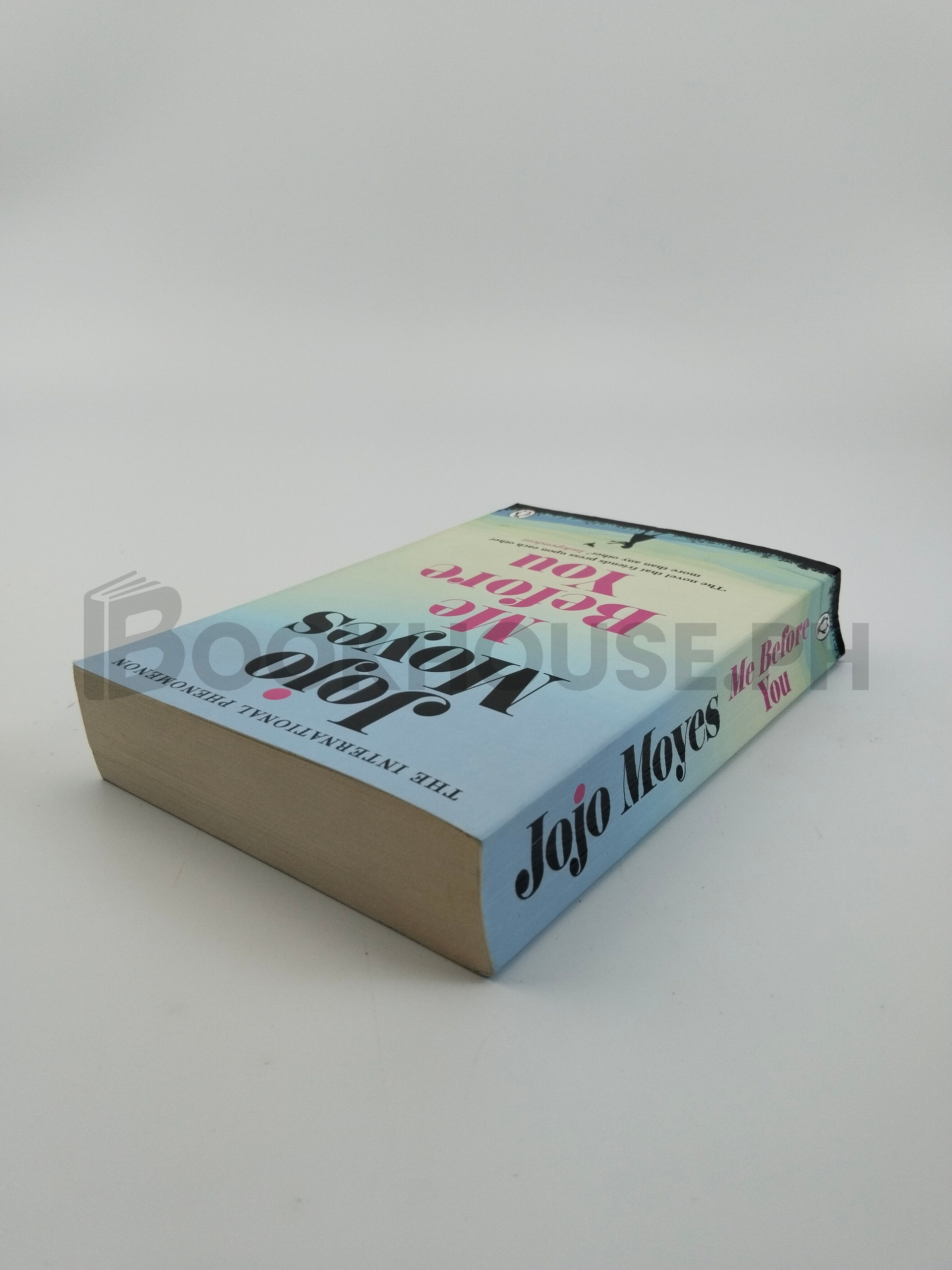 Me Before You by Jojo Moyes - Image 2