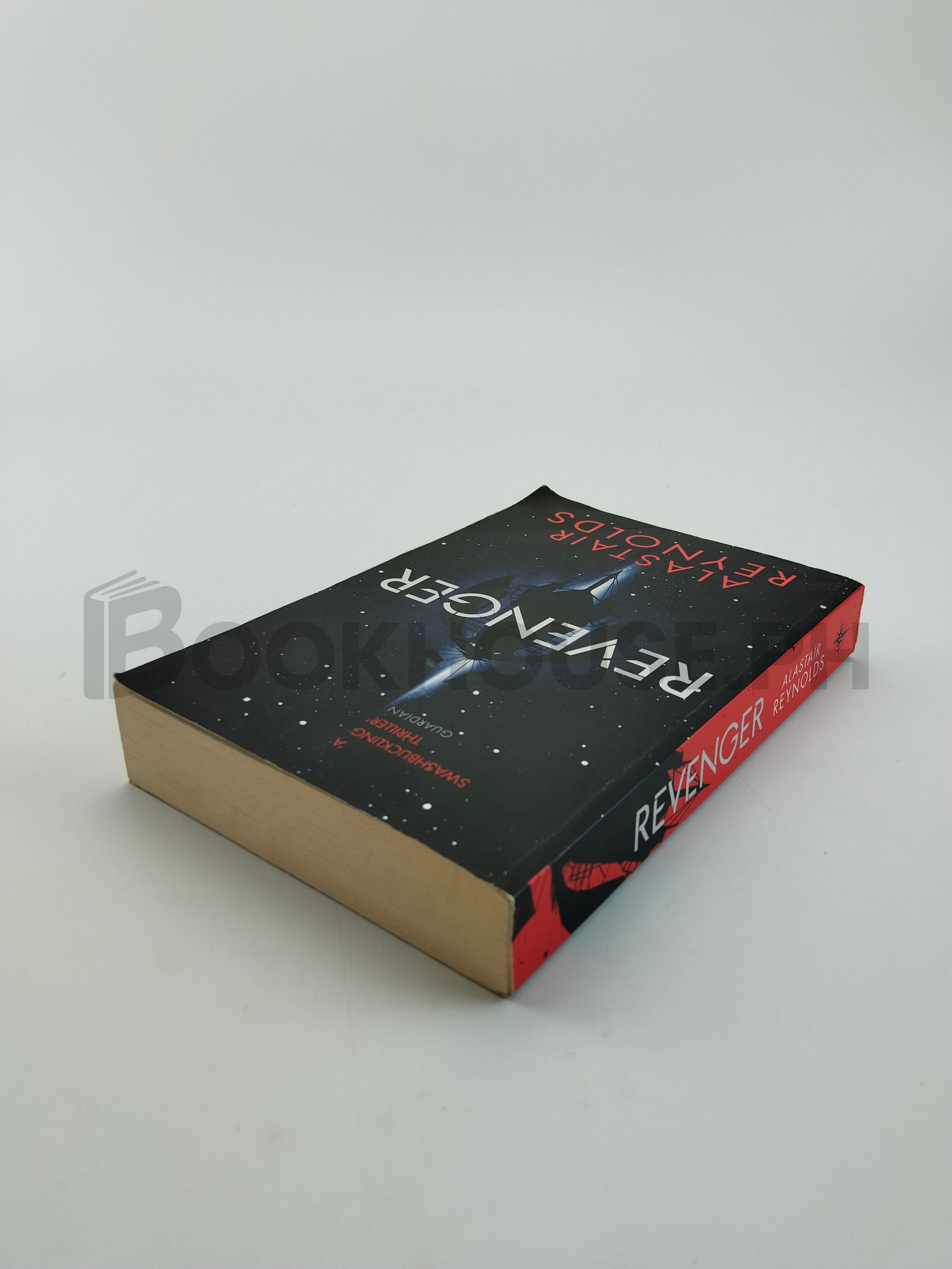 Revenger by Alastair Reynolds - Image 2
