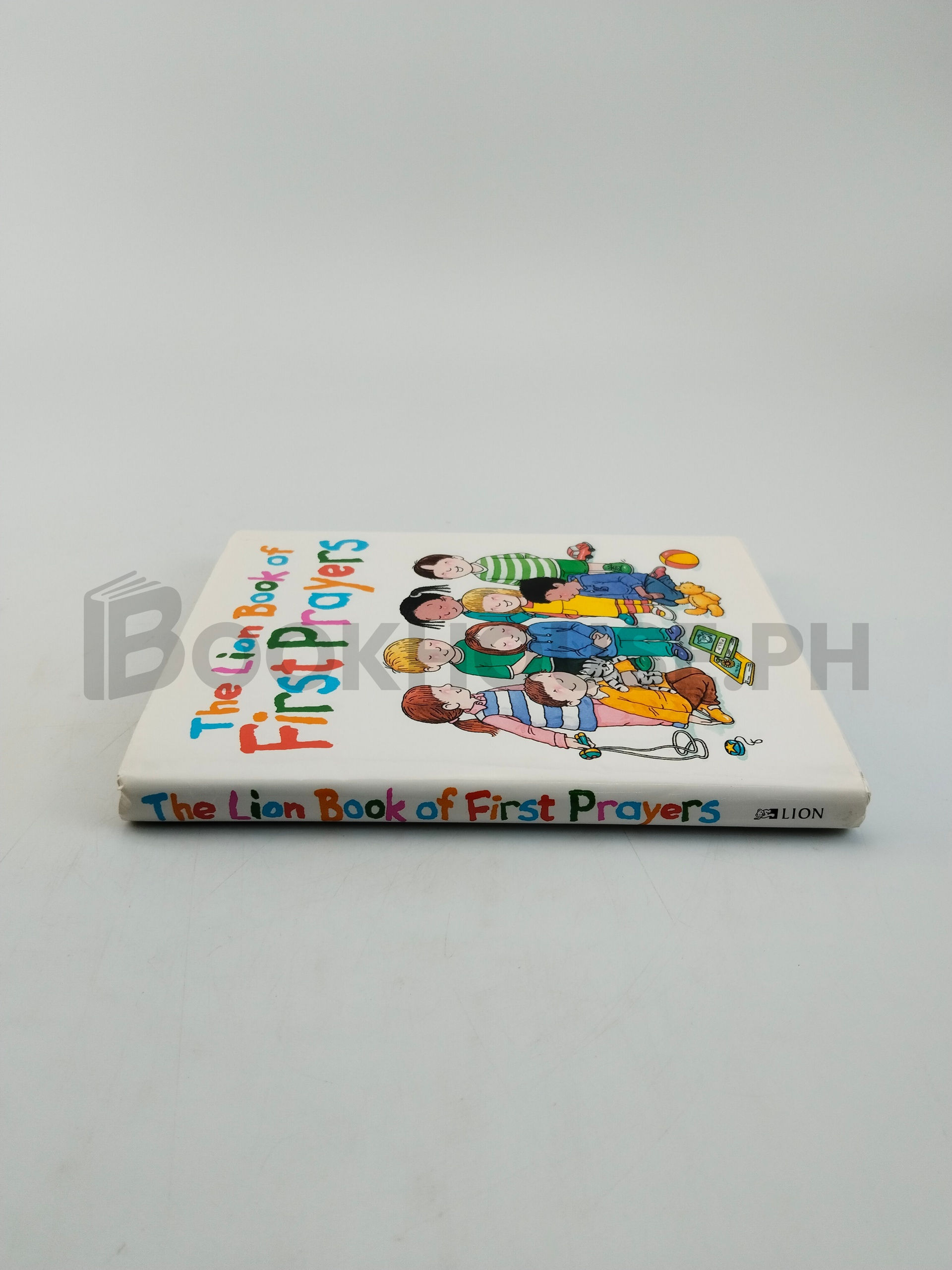 The Lion Book Of First Prayers by Lion - Image 3