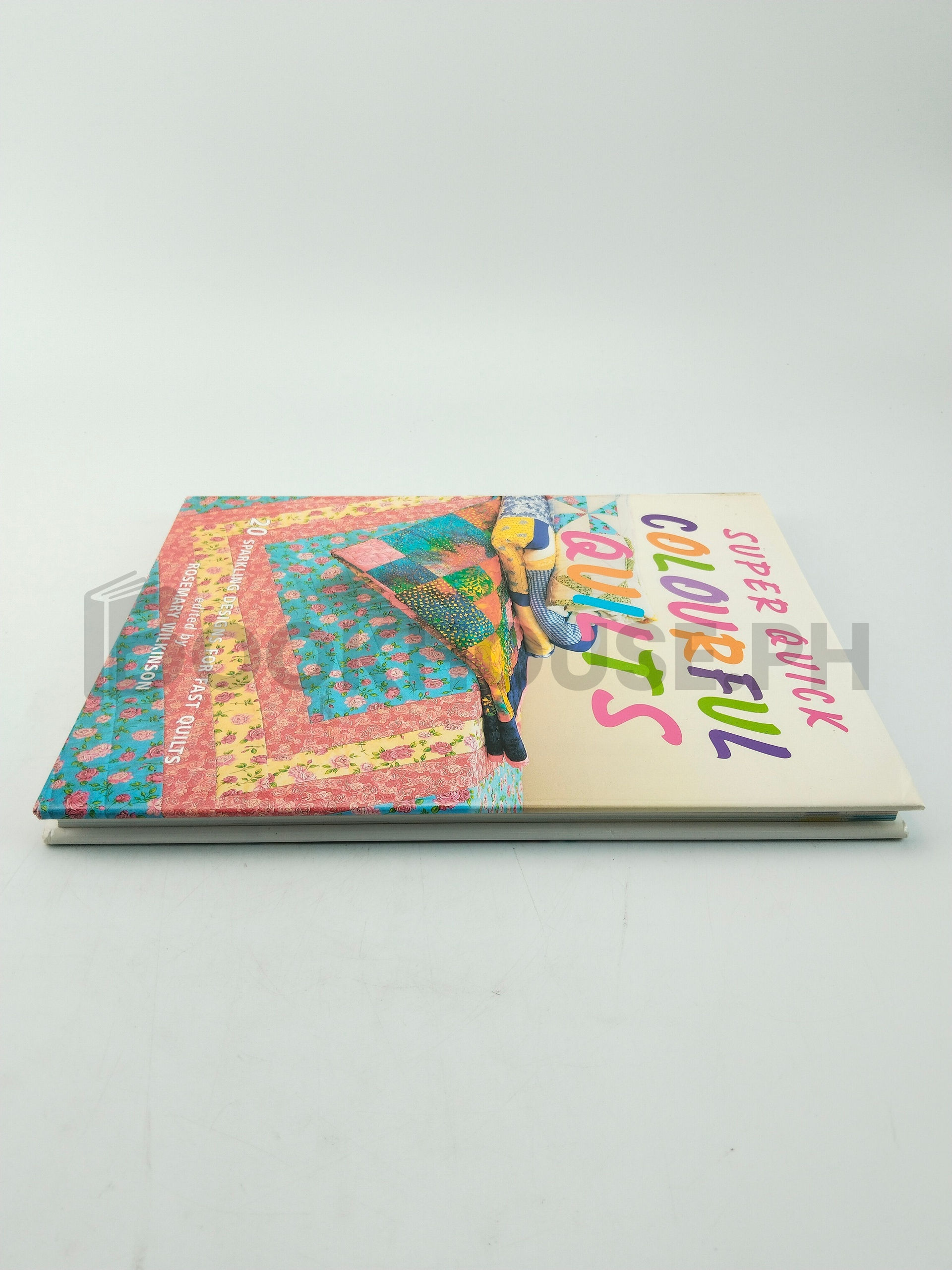 Super Quick Colourful Quilts by Rosemary Wilkinson - Image 4