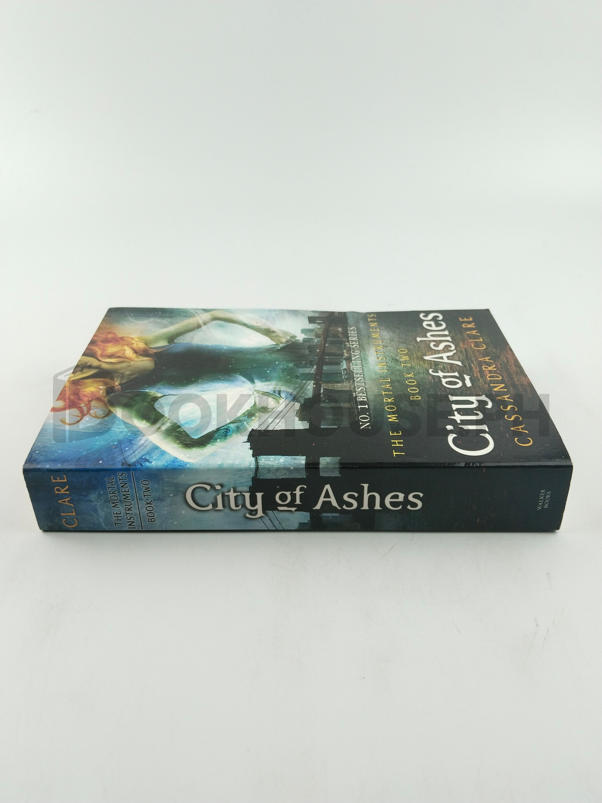 City Of Ashes by Cassandra Clare - Image 3
