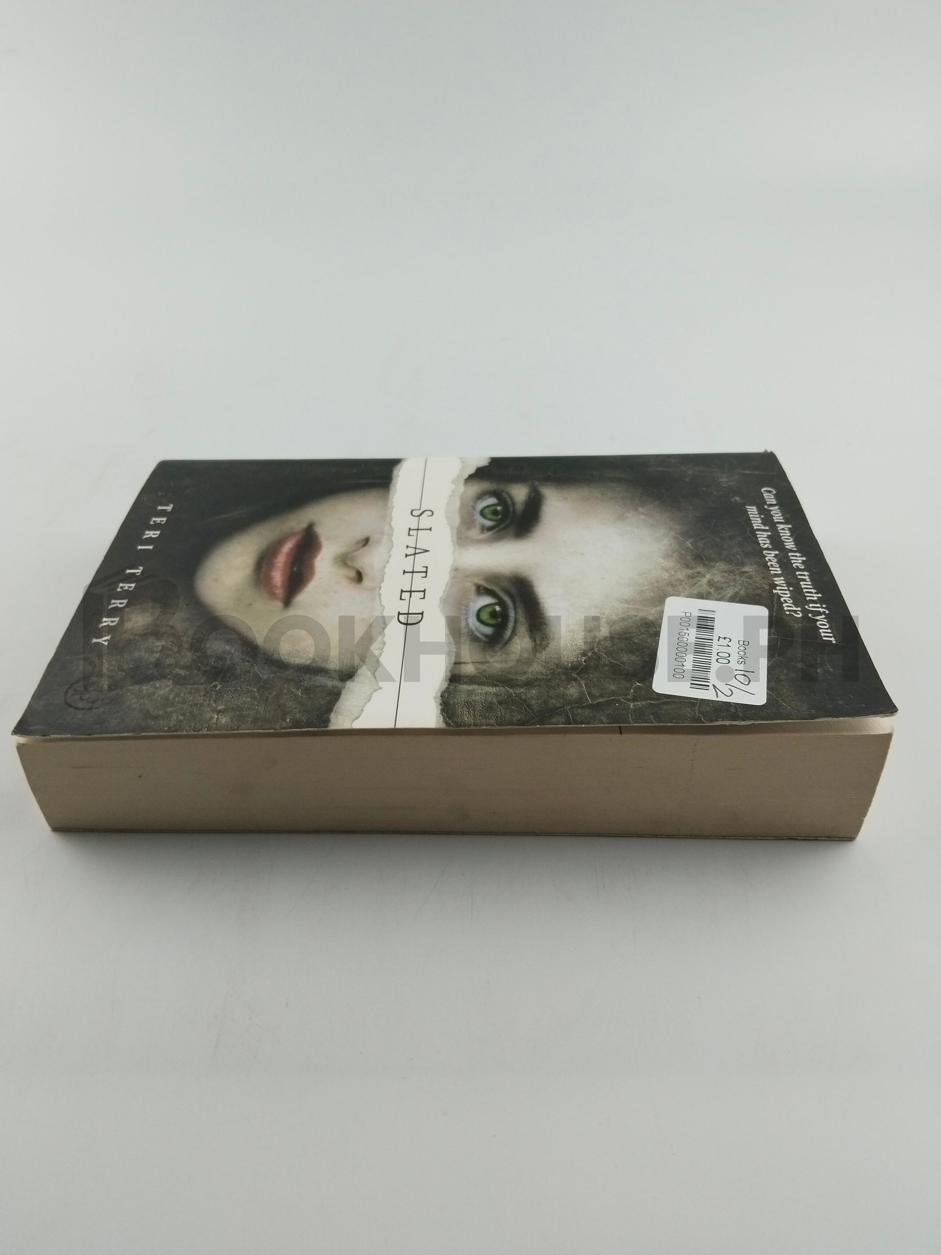 Slated by Teri Terry - Image 4