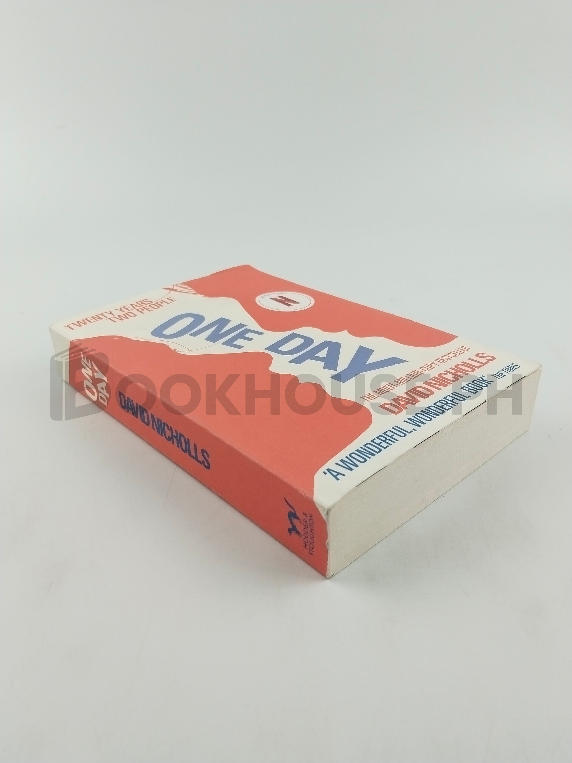 One Day by David Nicholls - Image 2