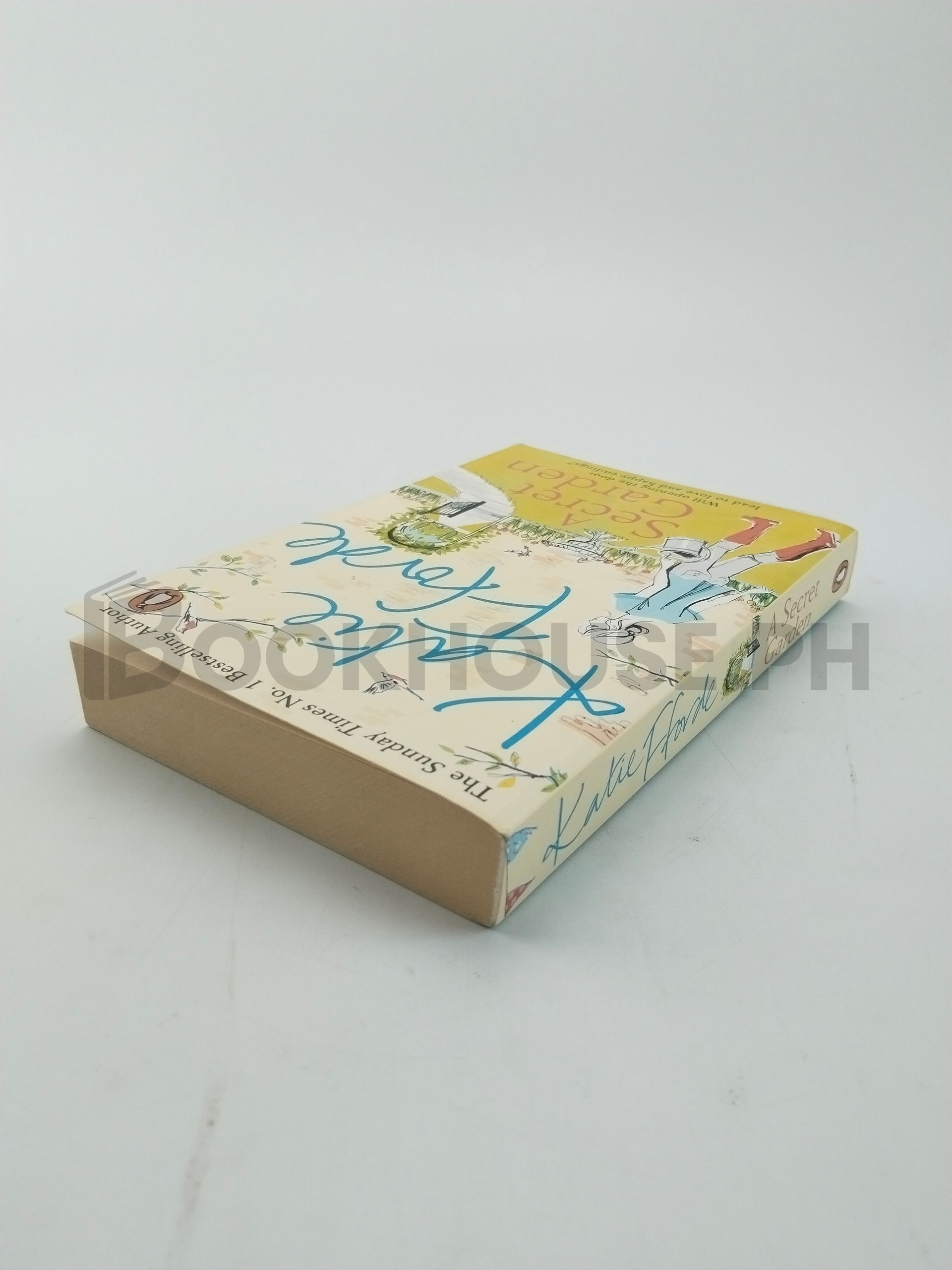 A Secret Garden by Katie Fforde - Image 2