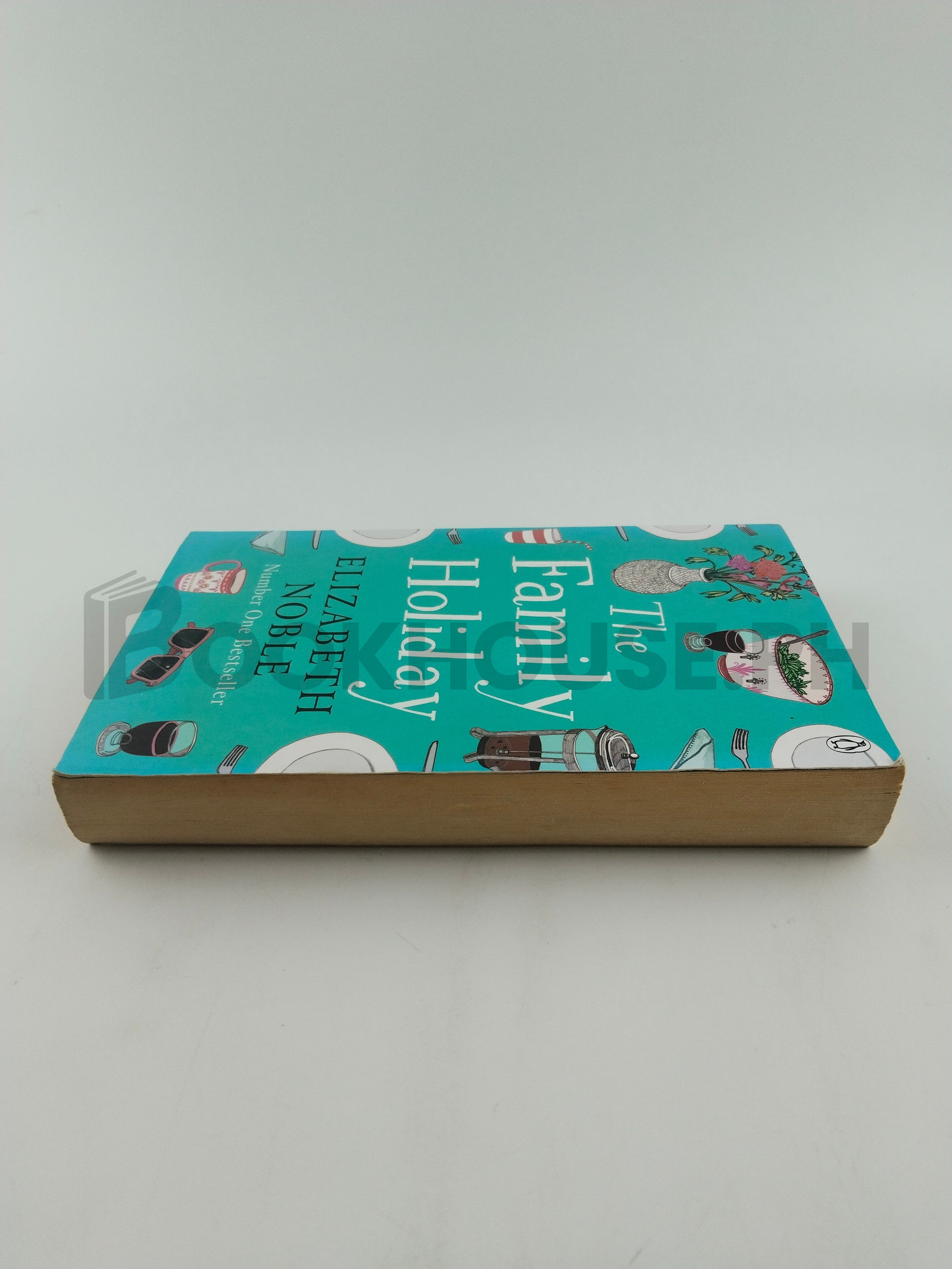 The Family Holiday by Elizabeth Noble - Image 4