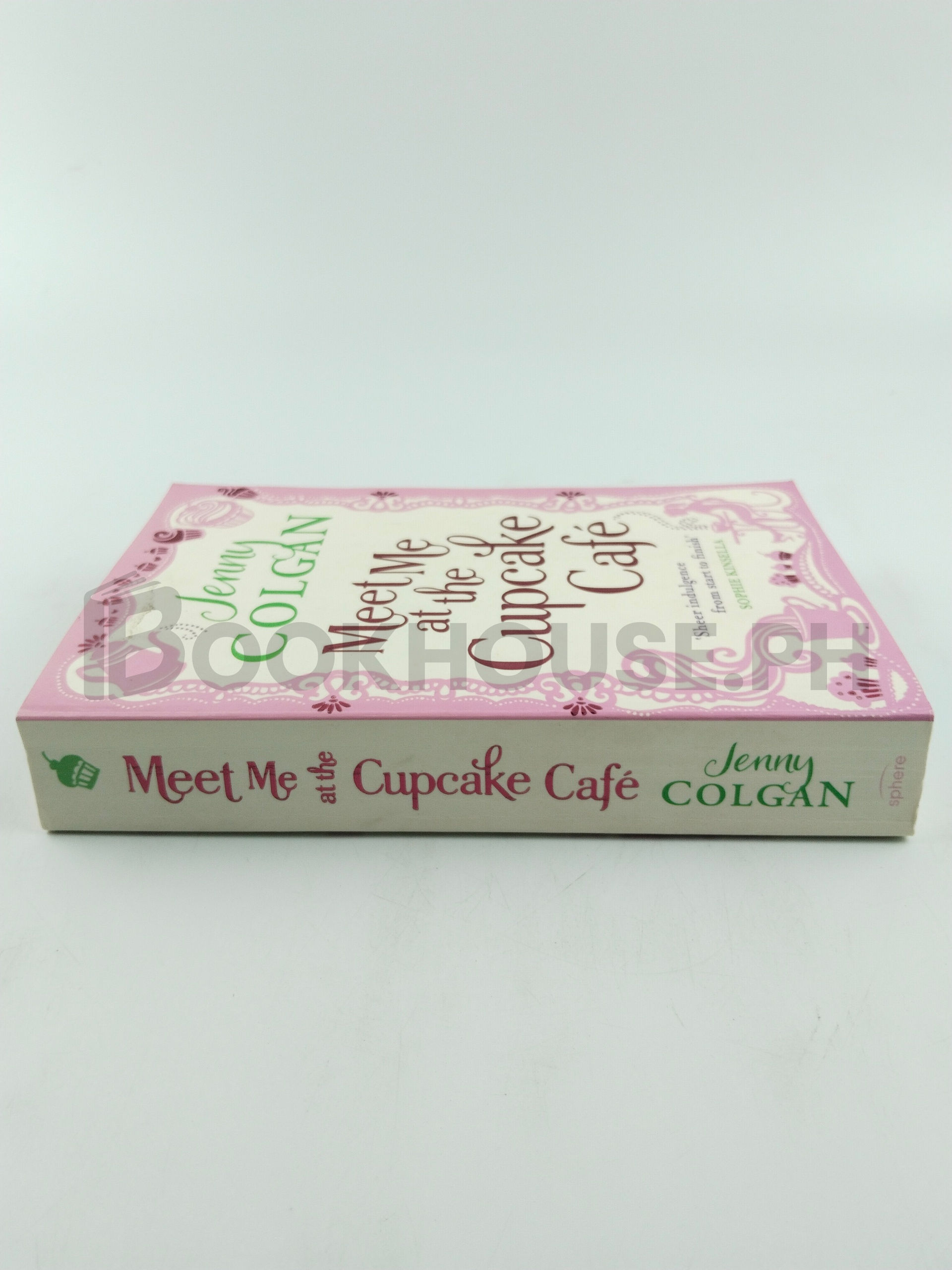 Meet Me At The Cupcake Café by Jenny Colgan - Image 3