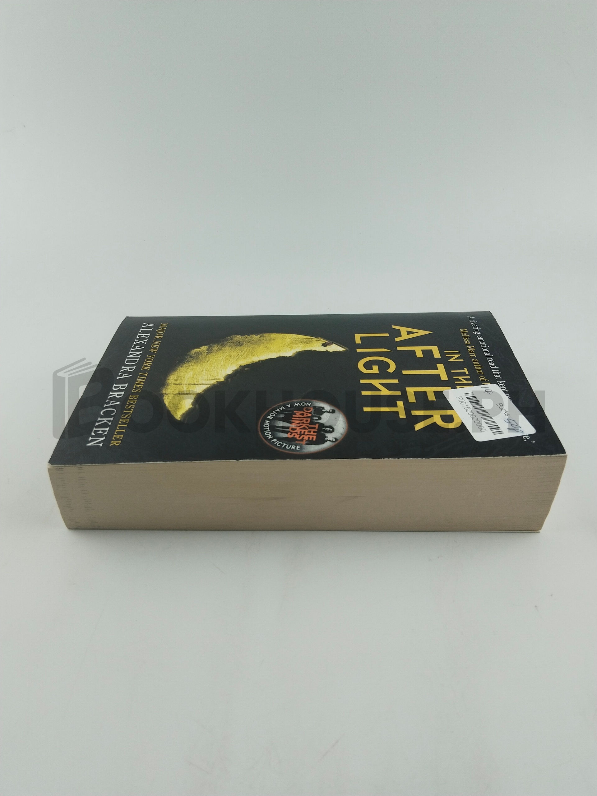 In The After Light by Alexandra Bracken - Image 4