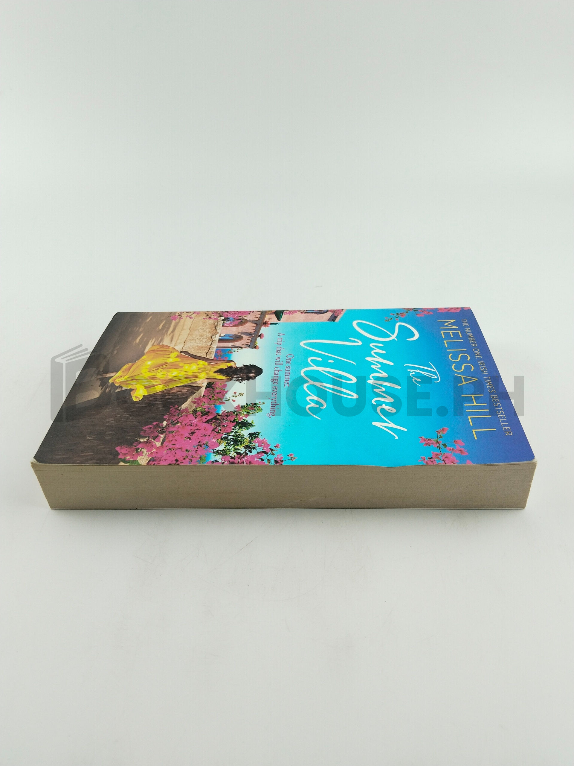 The Summer Villa by Melissa Hill - Image 4