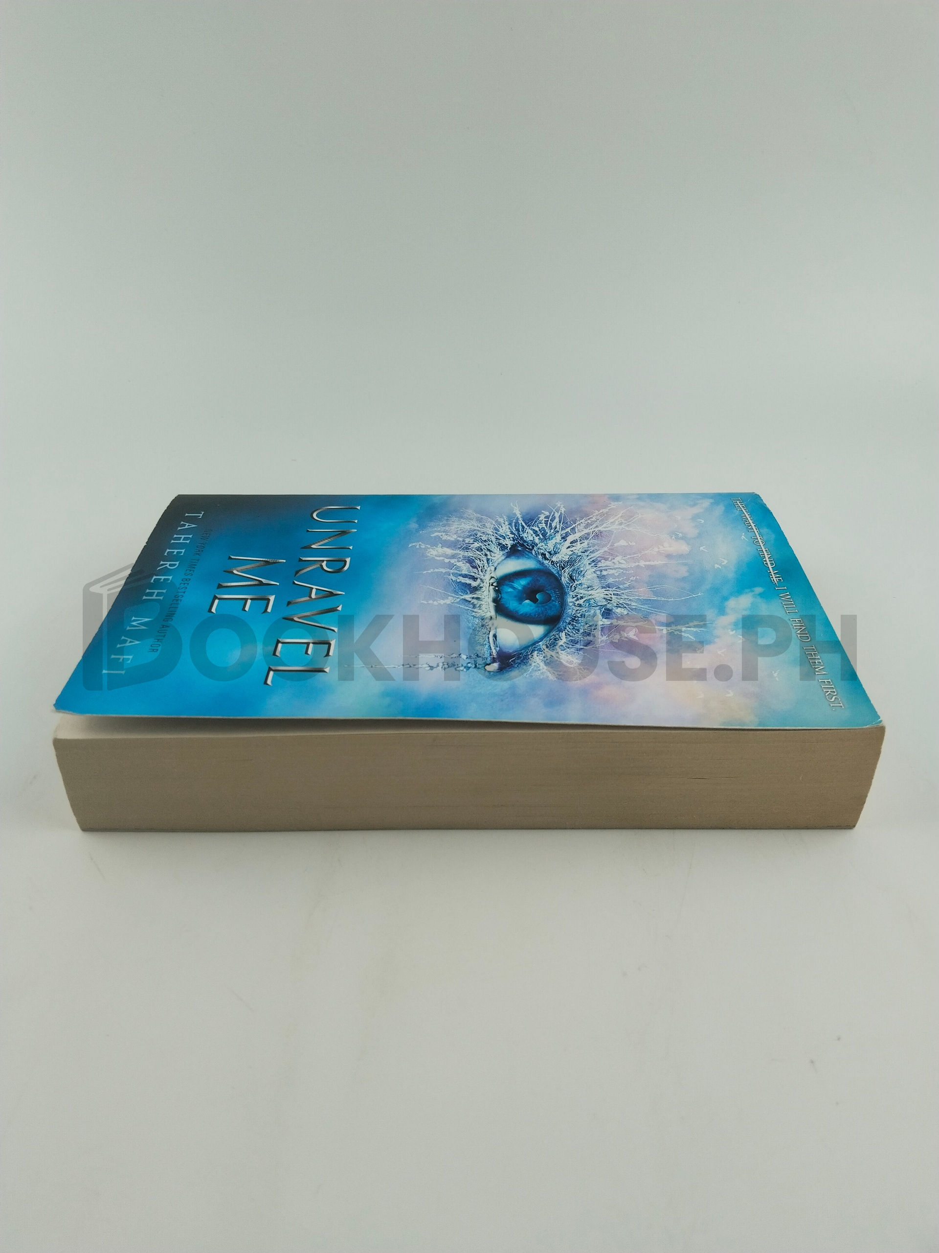 Unravel Me by Tahereh Mafi - Image 4