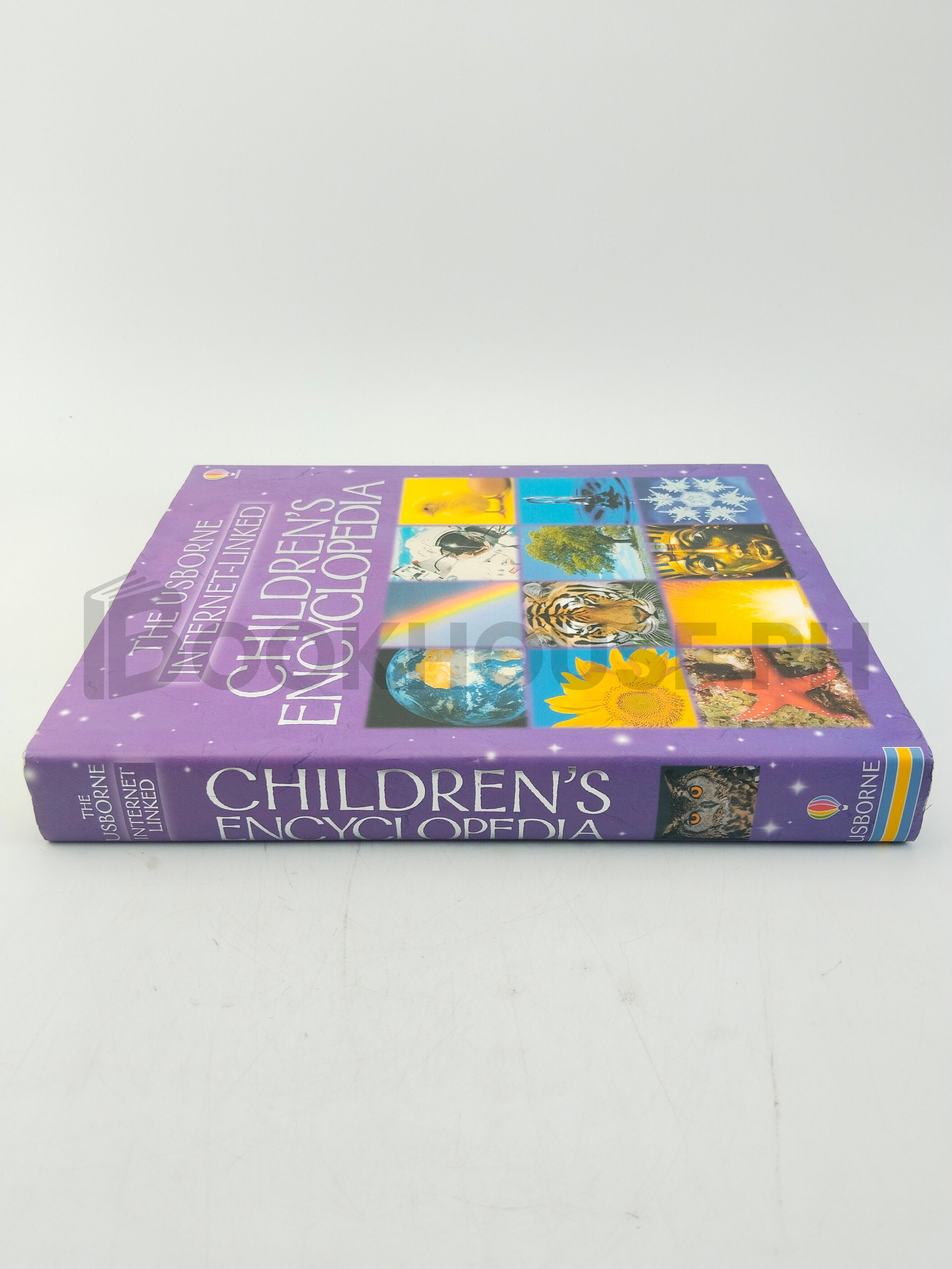 The Usborne Internet-linked Children's Encyclopedia by Felicity Brooks - Image 3