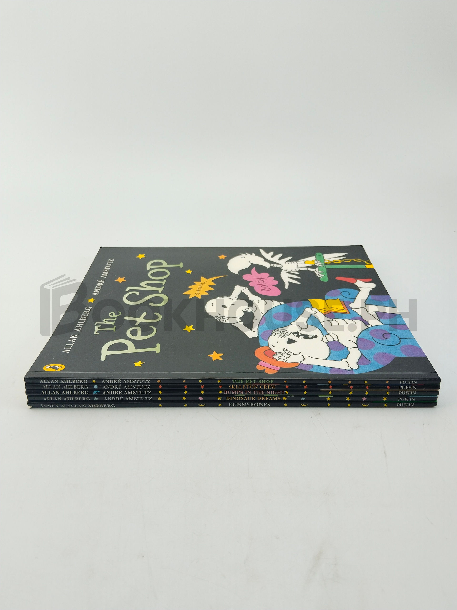The Pet Shop, Skeleton Crew, Bumps In The Night, Dinosaurs Dreams, Funnybones by Allan Ahlberg, André Amstutz - Image 3
