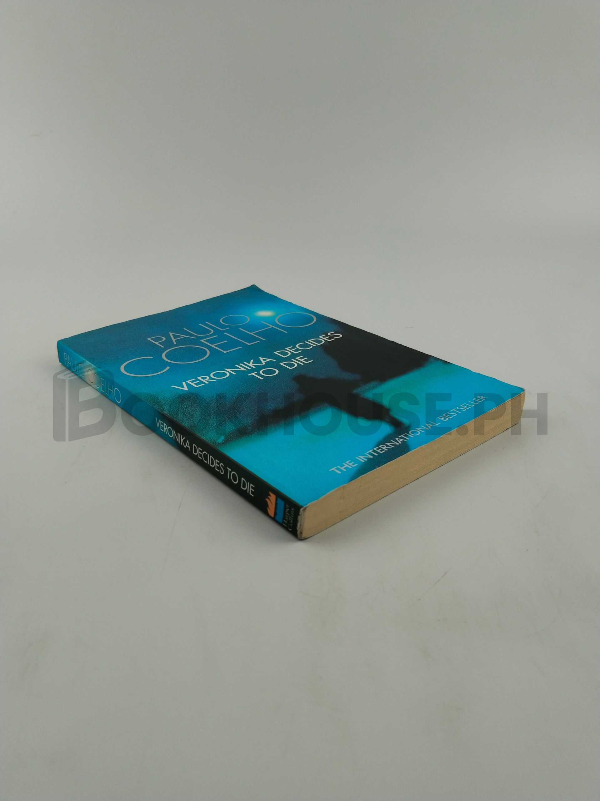 Veronika Decides To Die by Paulo Coelho - Image 2