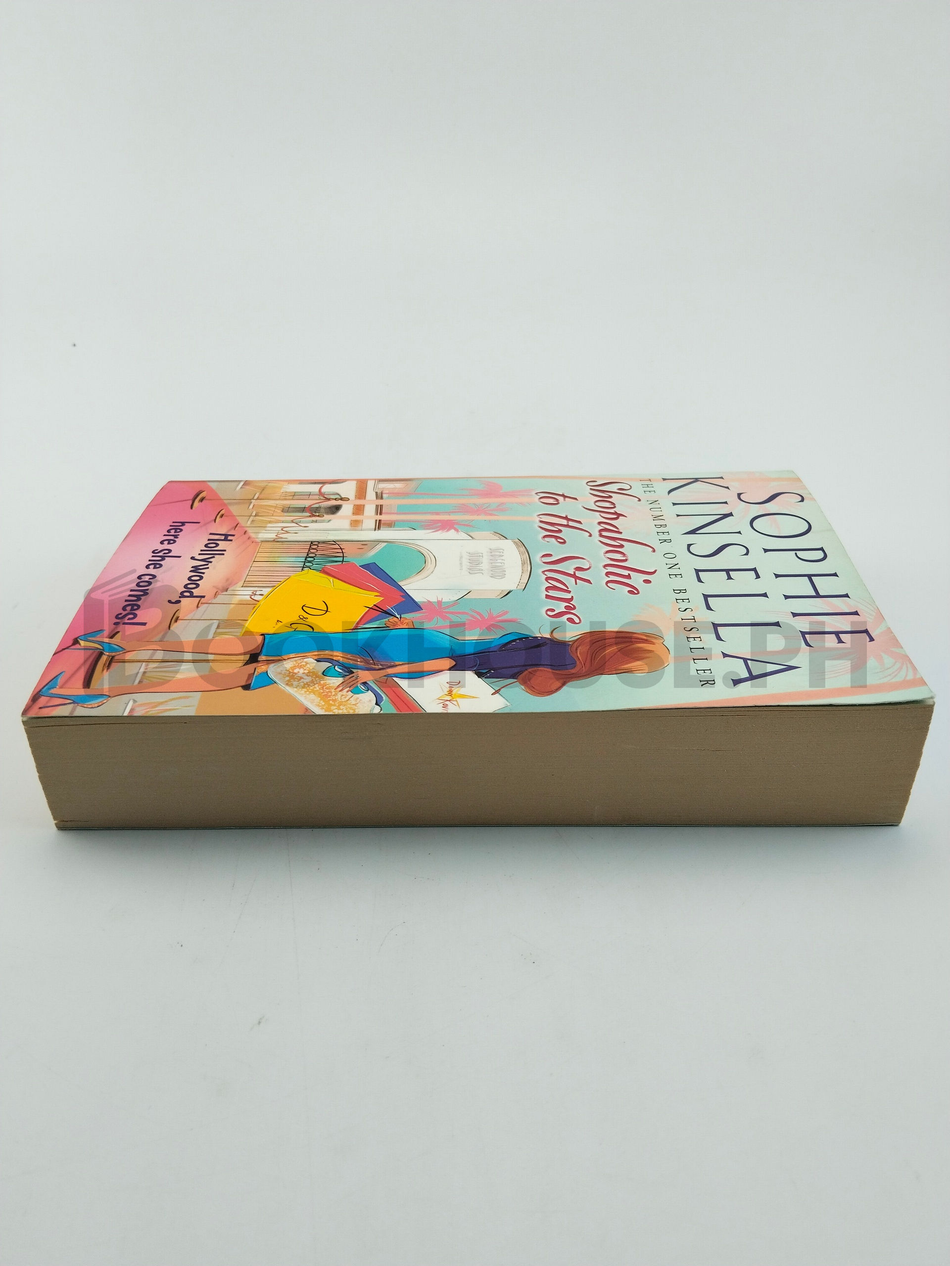 Shopaholic To The Stars by Sophie Kinsella - Image 4