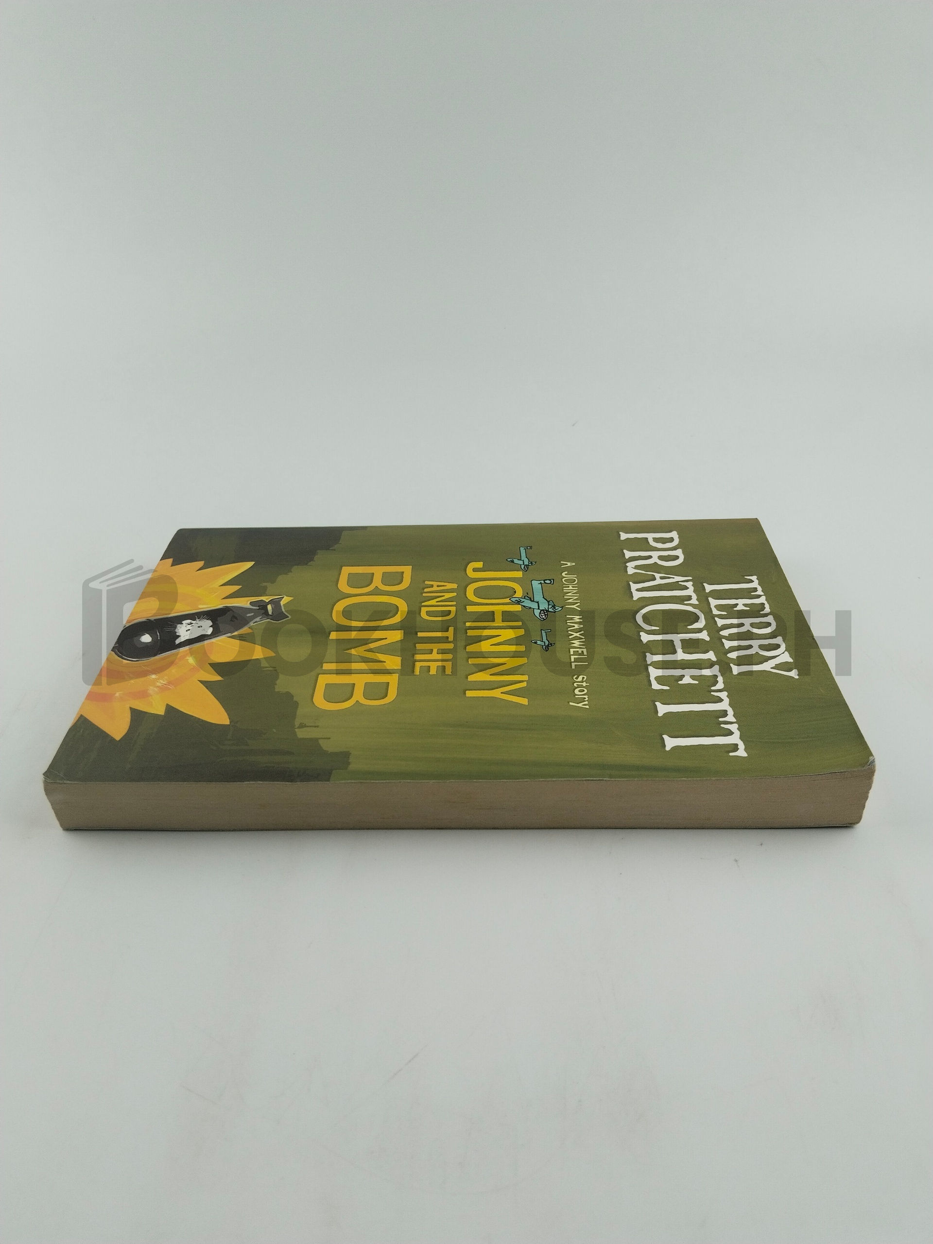 Johnny And The Bomb by Terry Pratchett - Image 4