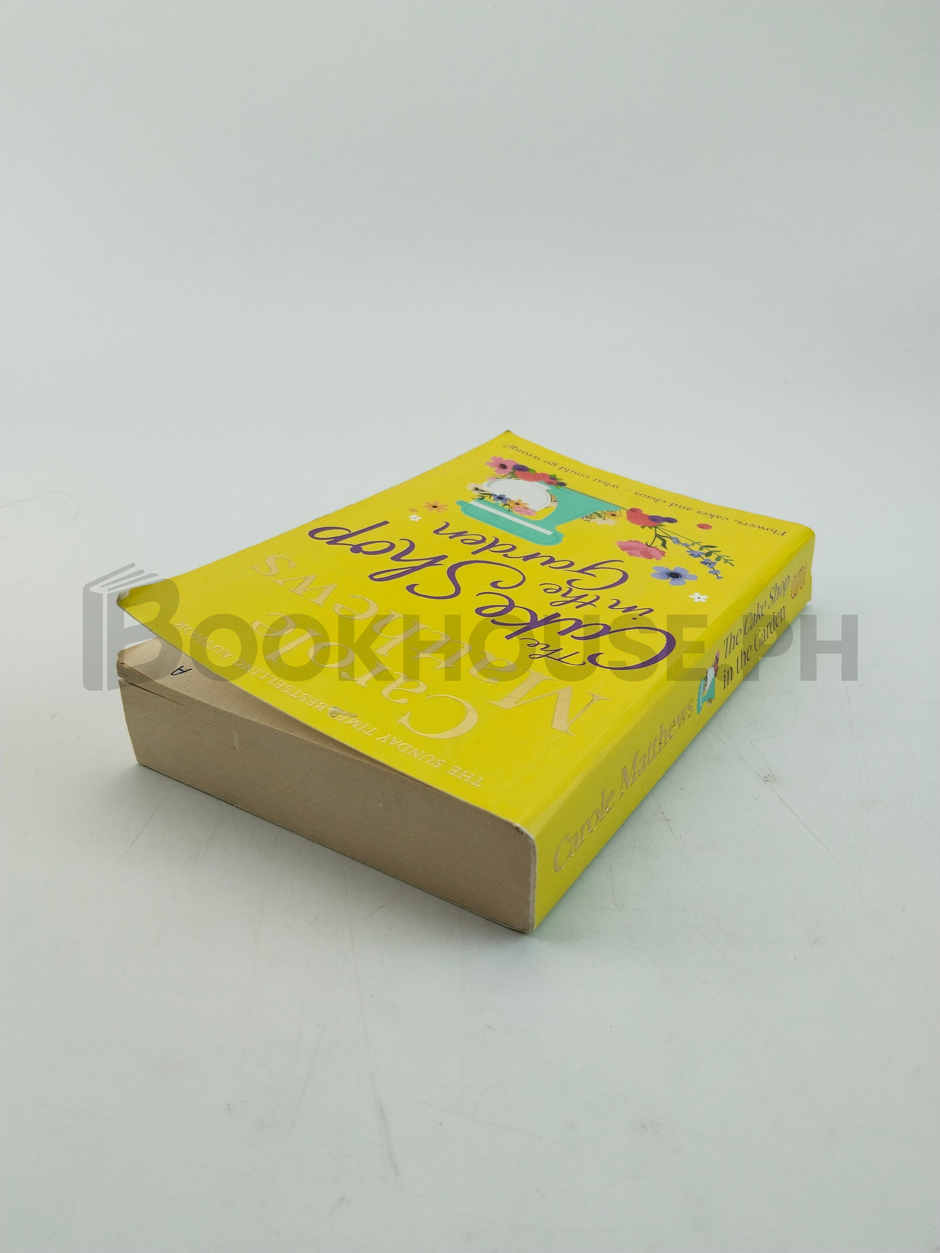 The Cake Shop In The Garden by Carole Matthews - Image 2