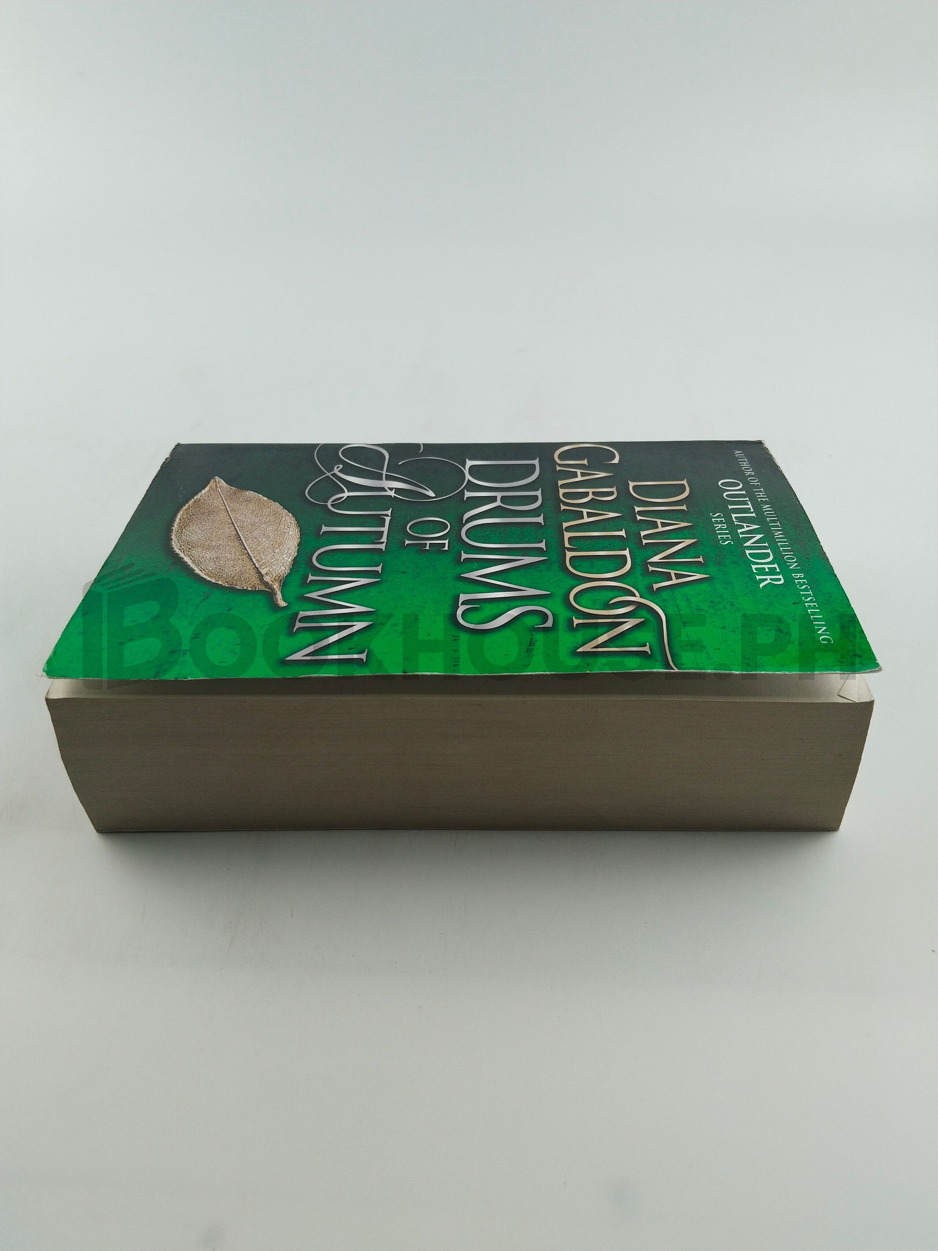 Outlander by Diana Gabaldon - Image 4