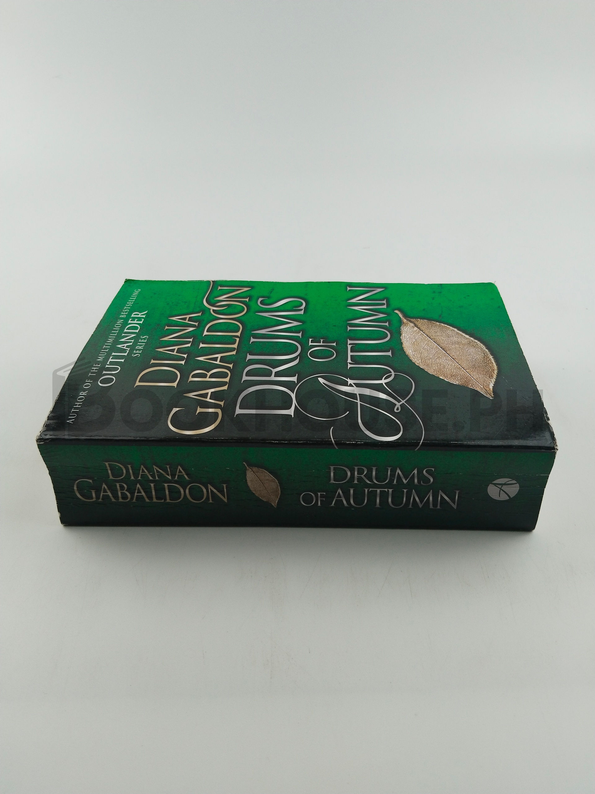Outlander by Diana Gabaldon - Image 3