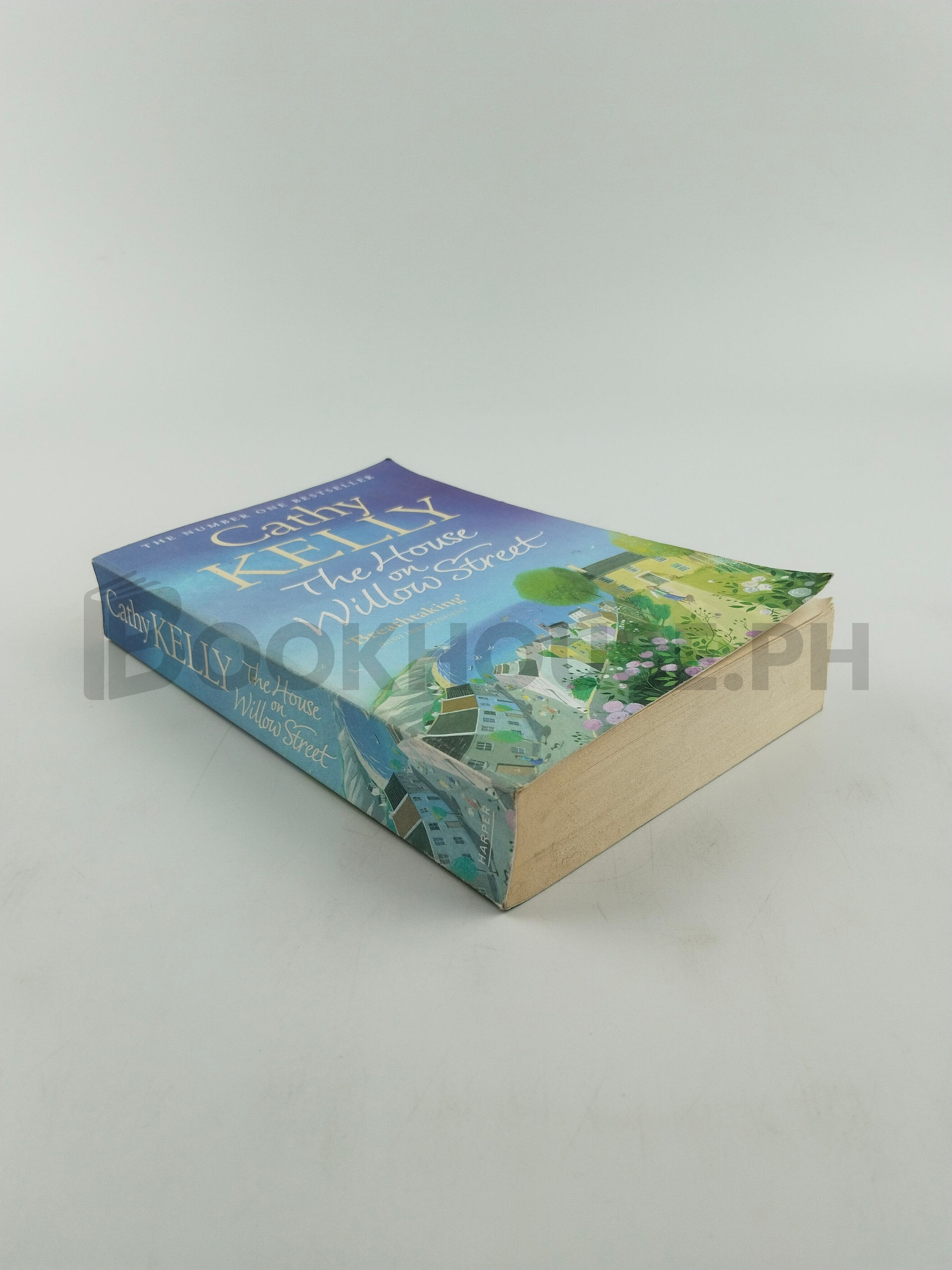 The House On Willow Street by Cathy Kelly - Image 2