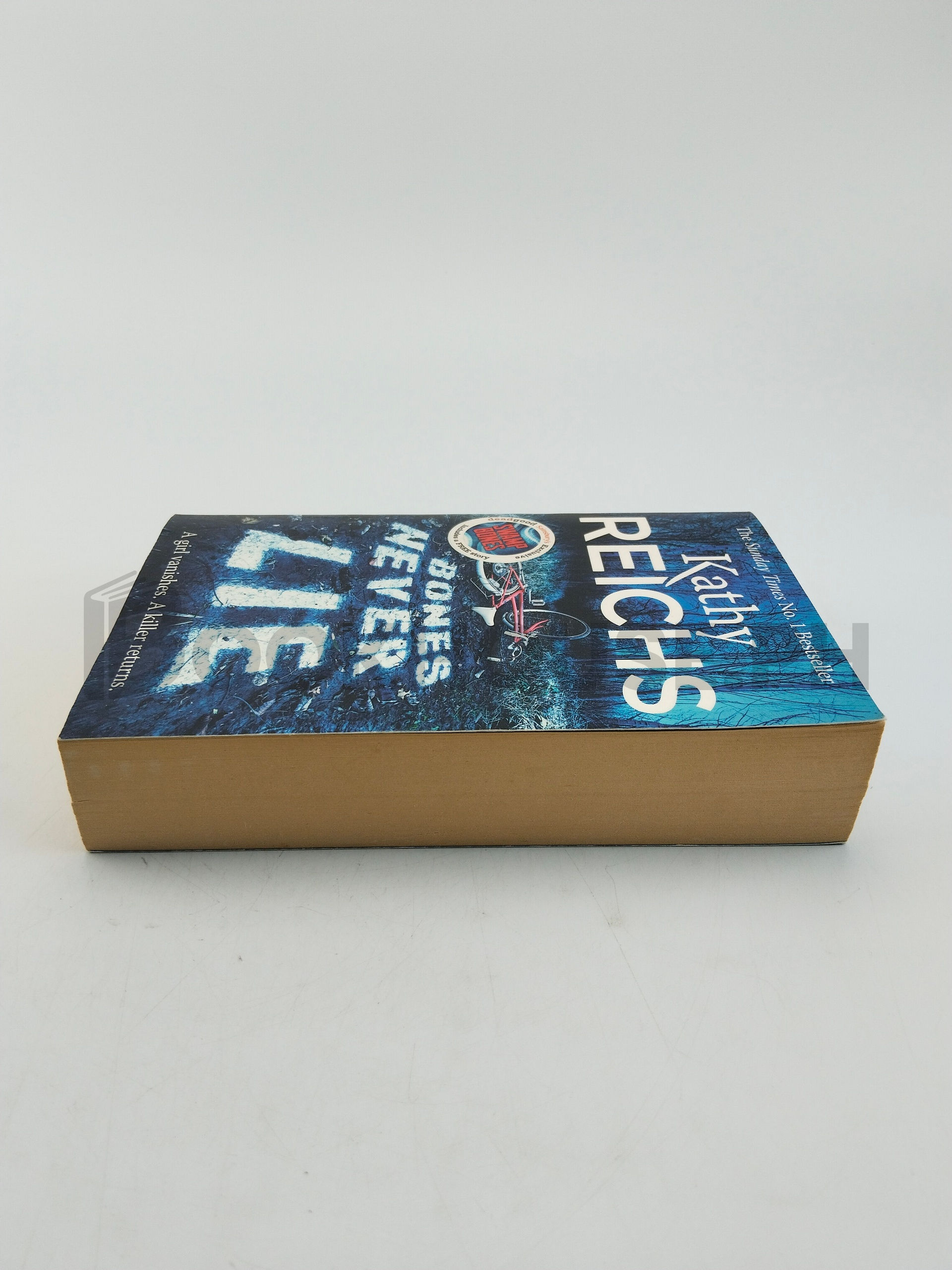 Bones Never Lie by Kathy Reichs - Image 4