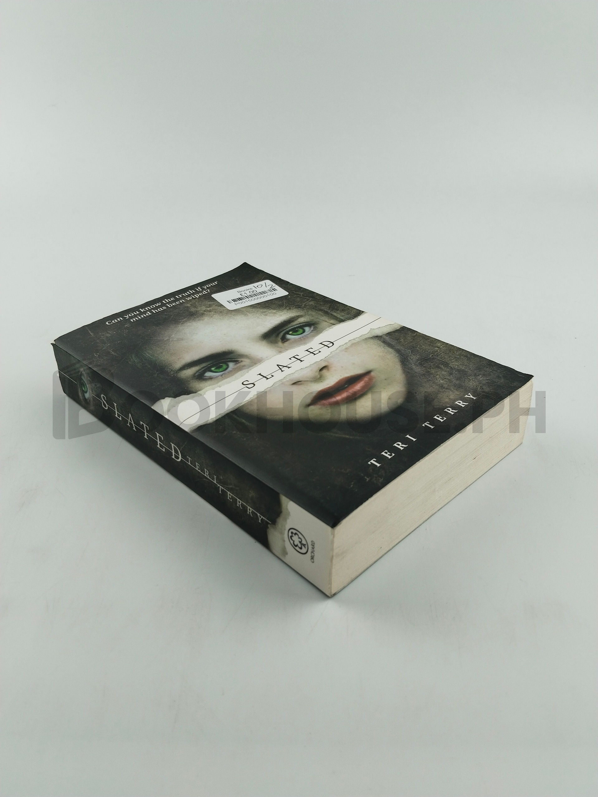 Slated by Teri Terry - Image 2