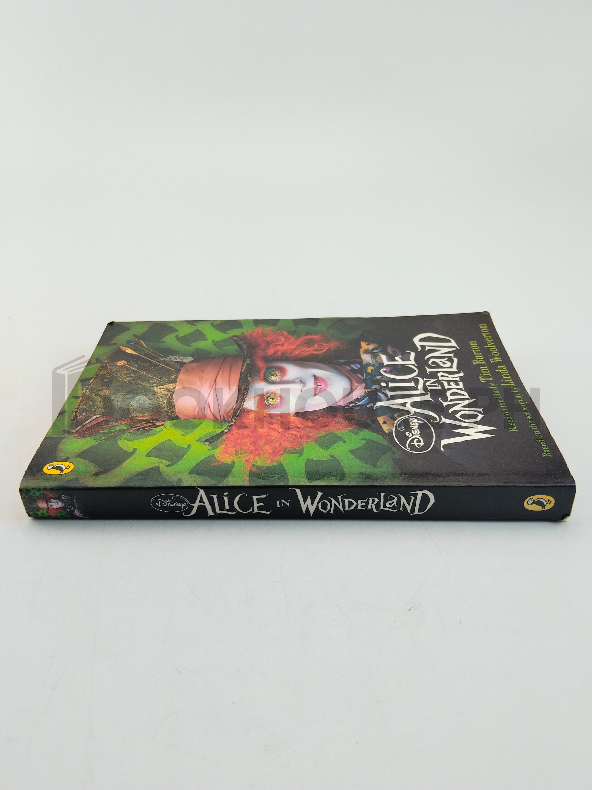 Alice In Wonderland by Lewis Carroll, Tim Burton, Linda Woolverton - Image 3