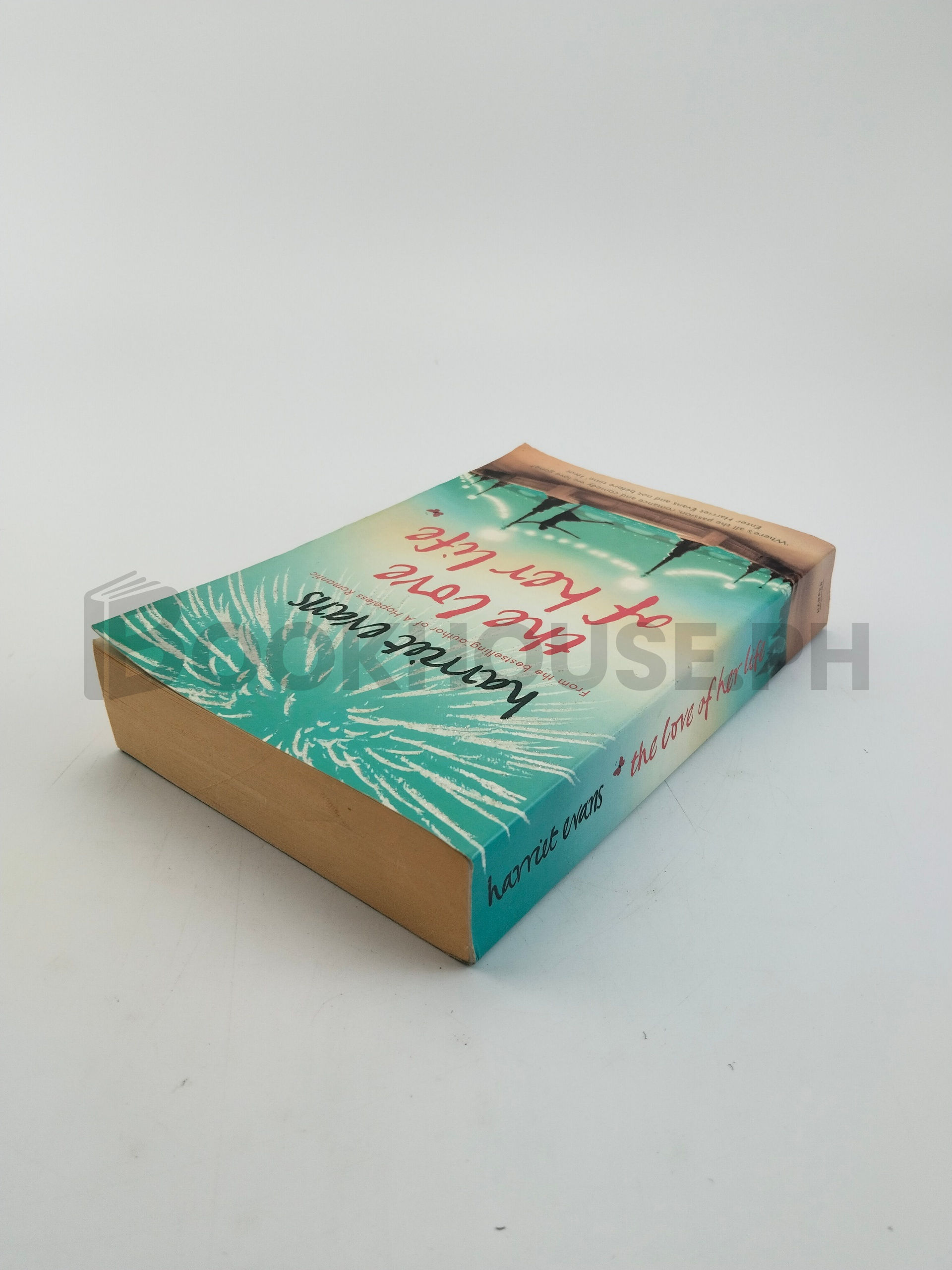 The Love Of Her Life by Harriet Evans - Image 2