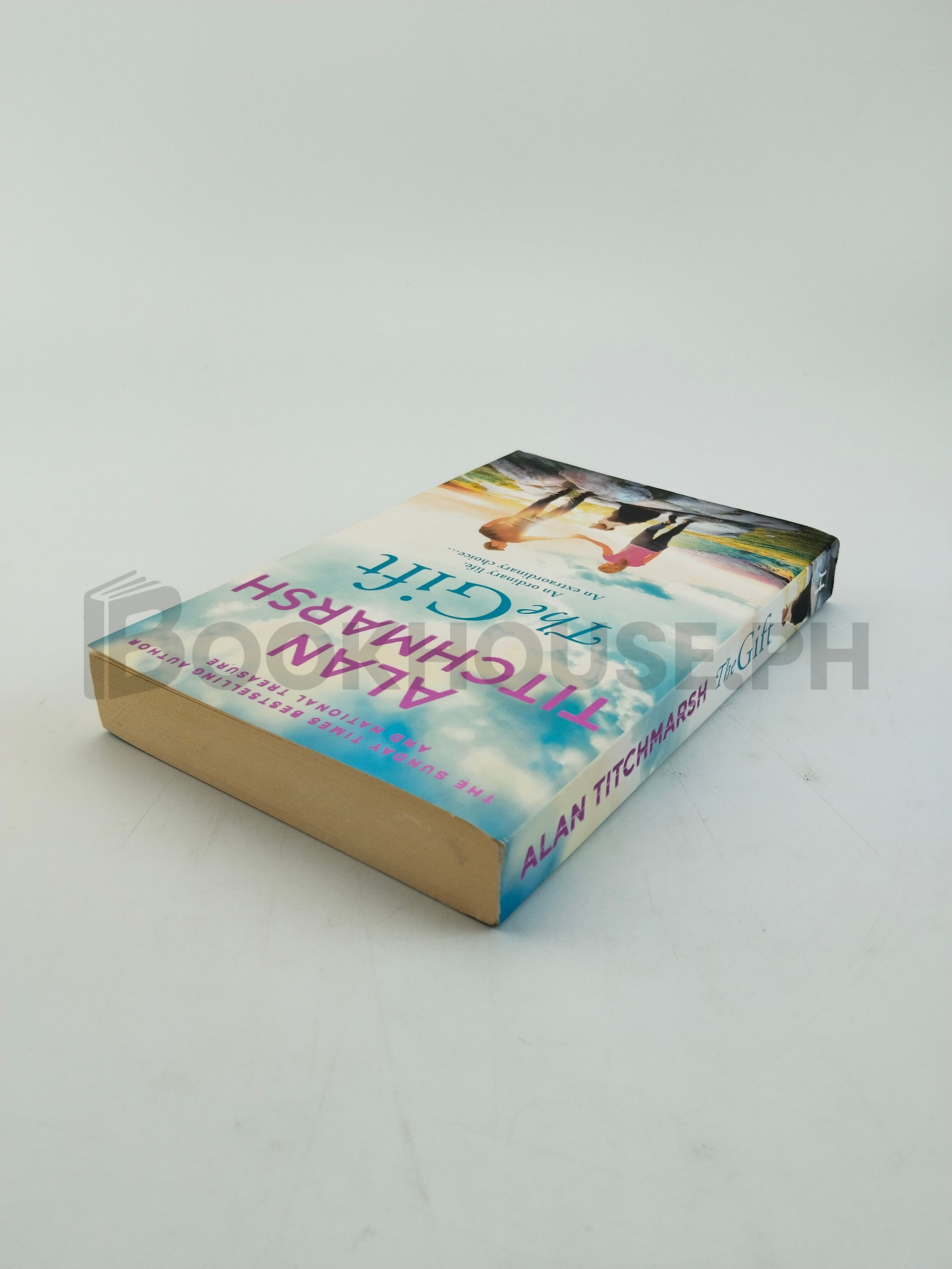 The Gift by Alan Titchmarsh - Image 2