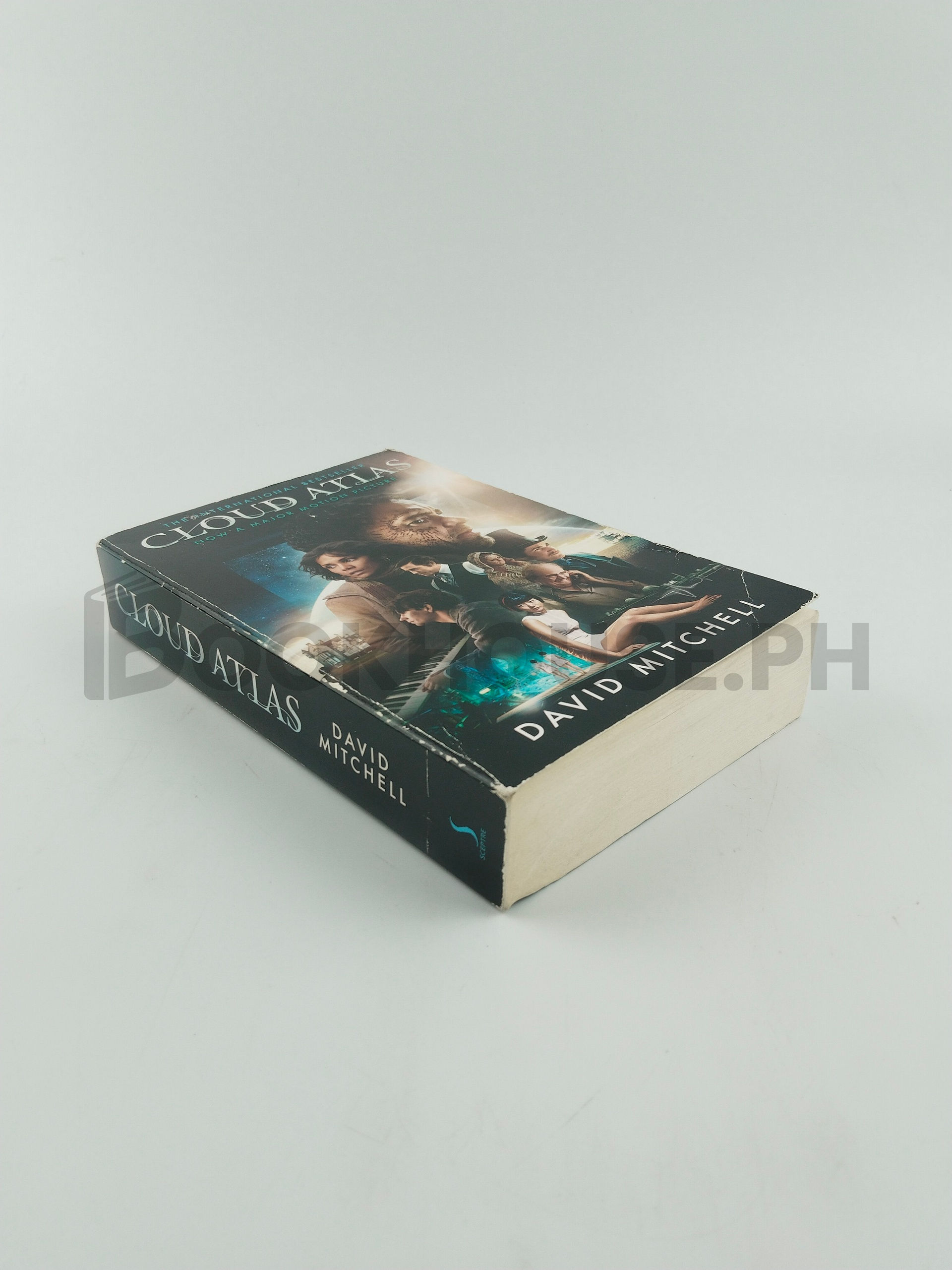 Cloud Atlas by David Mitchell - Image 2