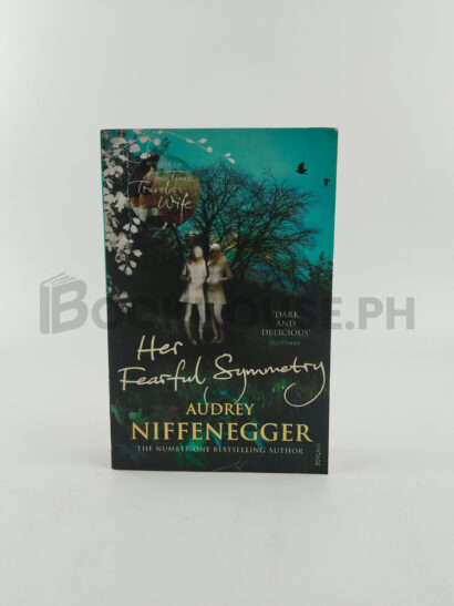 Her Fearful Symmetry by Audrey Niffenegger