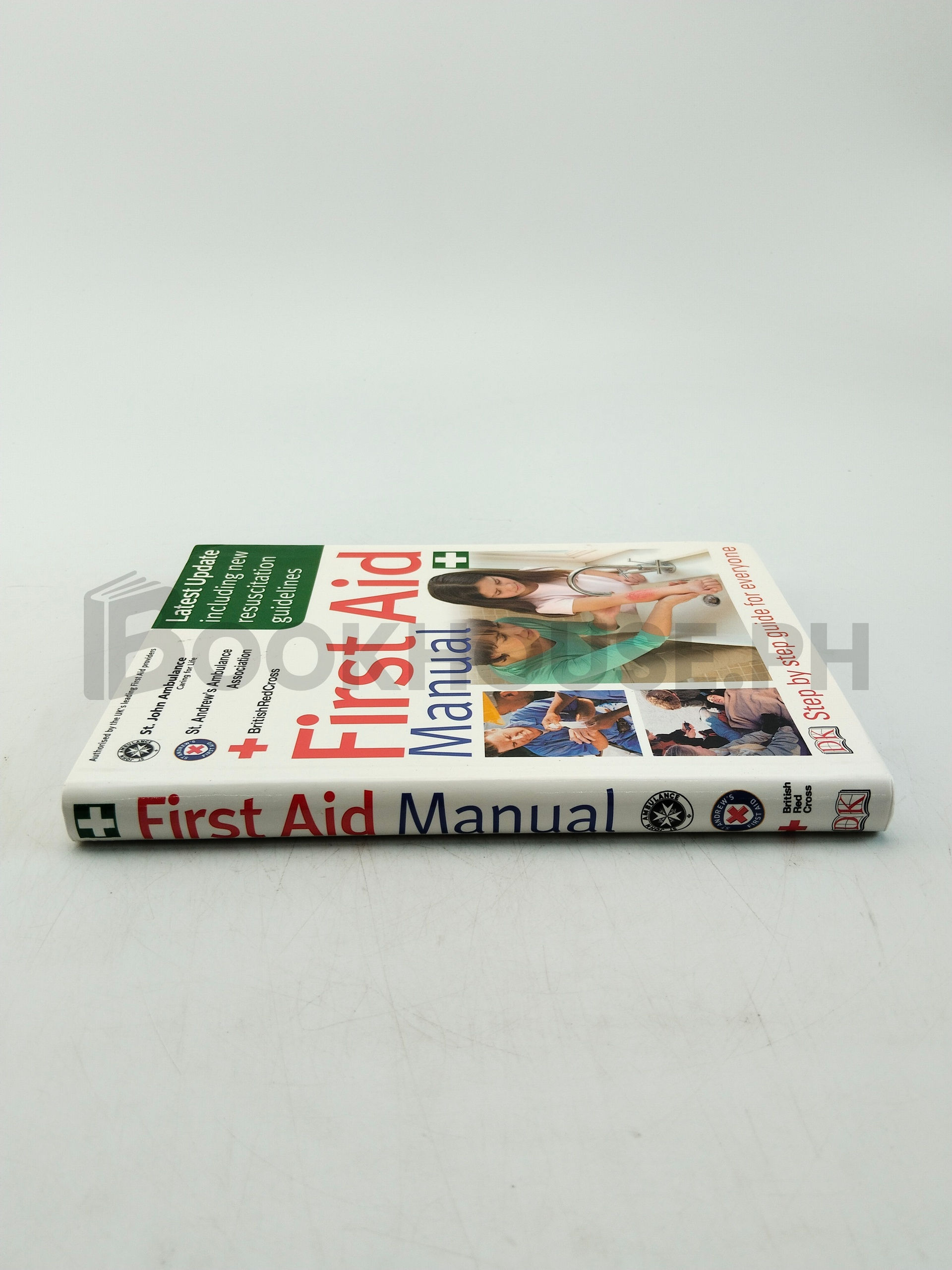 First Aid Manual by Barbara Cleaver, Rudy Crawford, St. John Ambulance Association And Brigade, Vivien J. Armstrong, St. Andrew's Ambulance Association, British Red Cross Society - Image 3