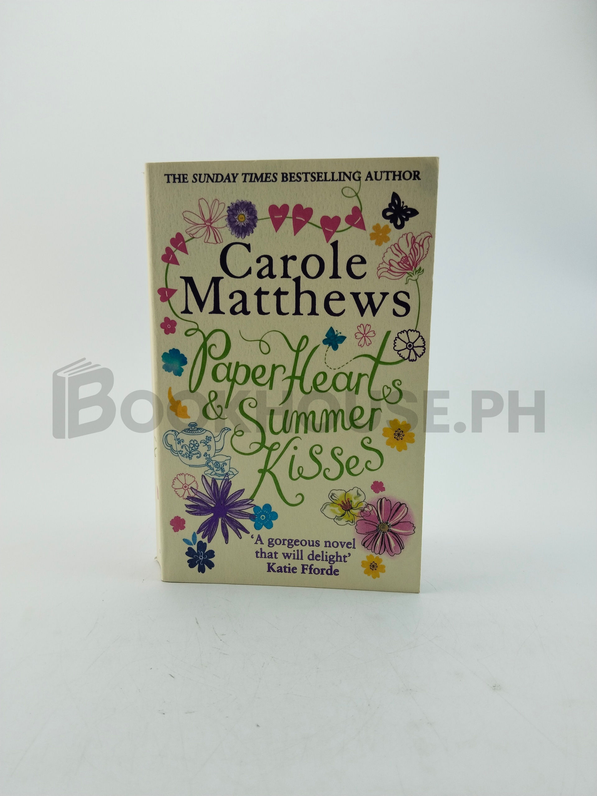 Paper Hearts And Summer Kisses by Carole Matthews