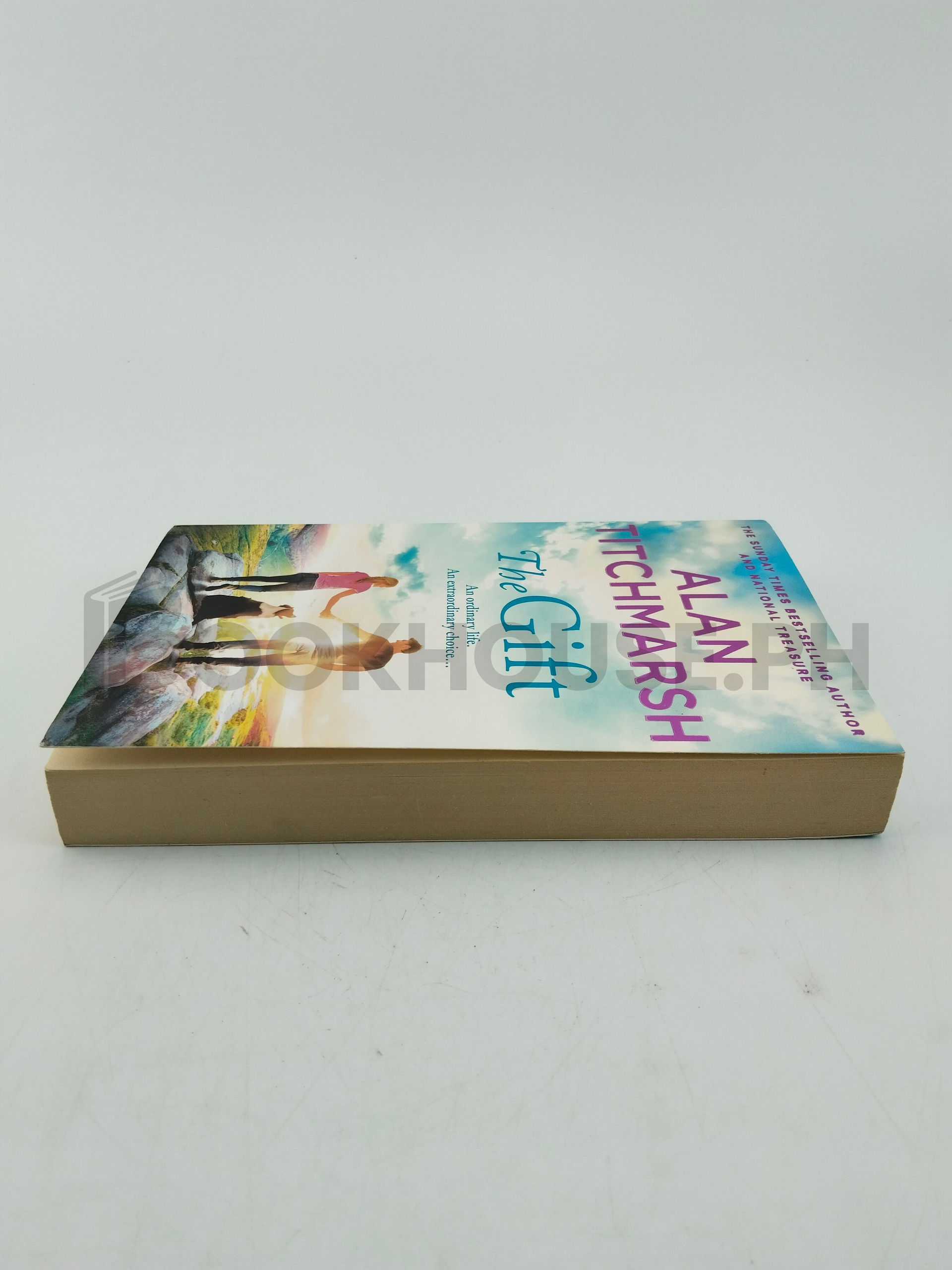 The Gift by Alan Titchmarsh - Image 4