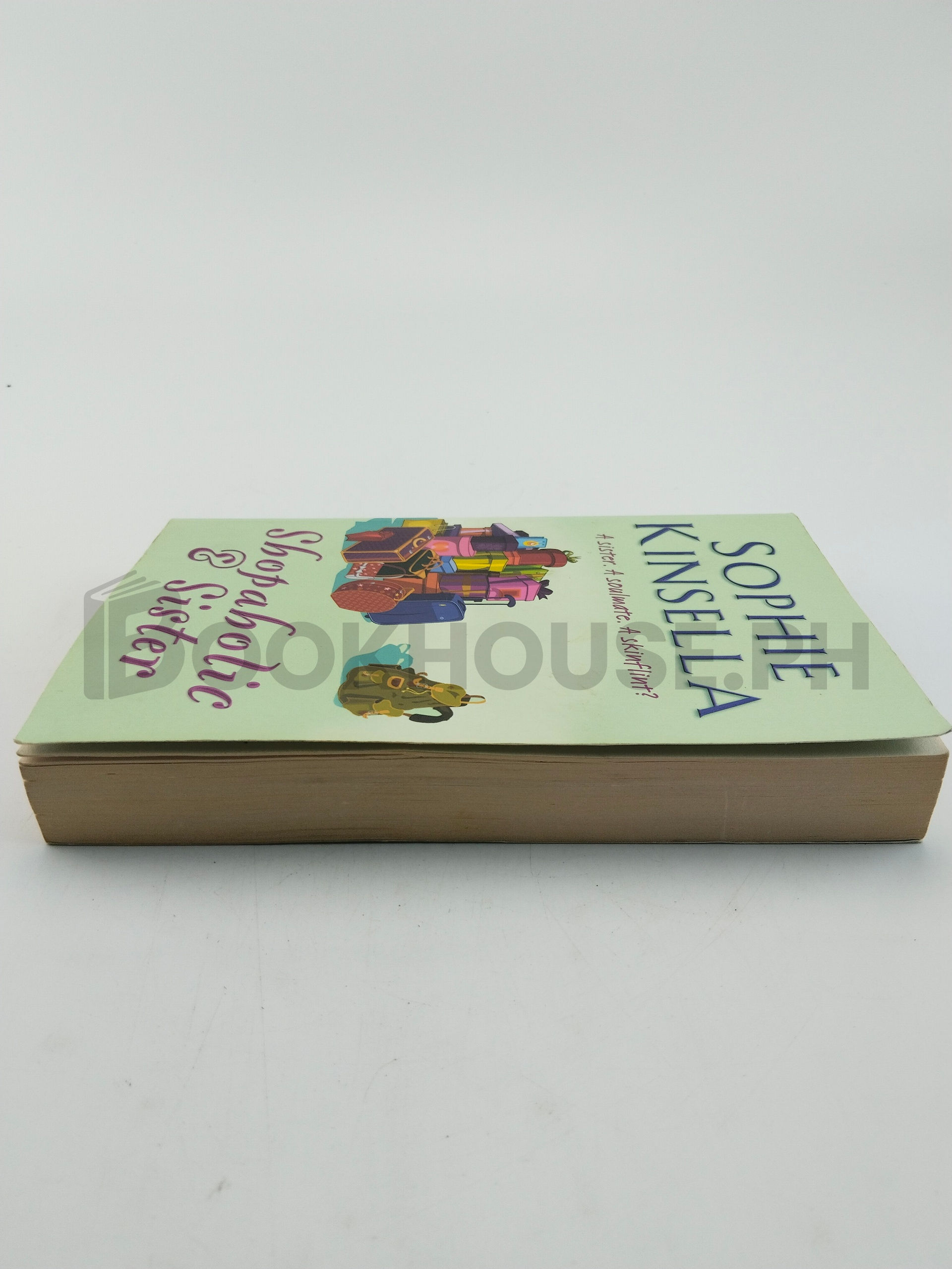 Shopaholic & Sister by Sophie Kinsella - Image 4