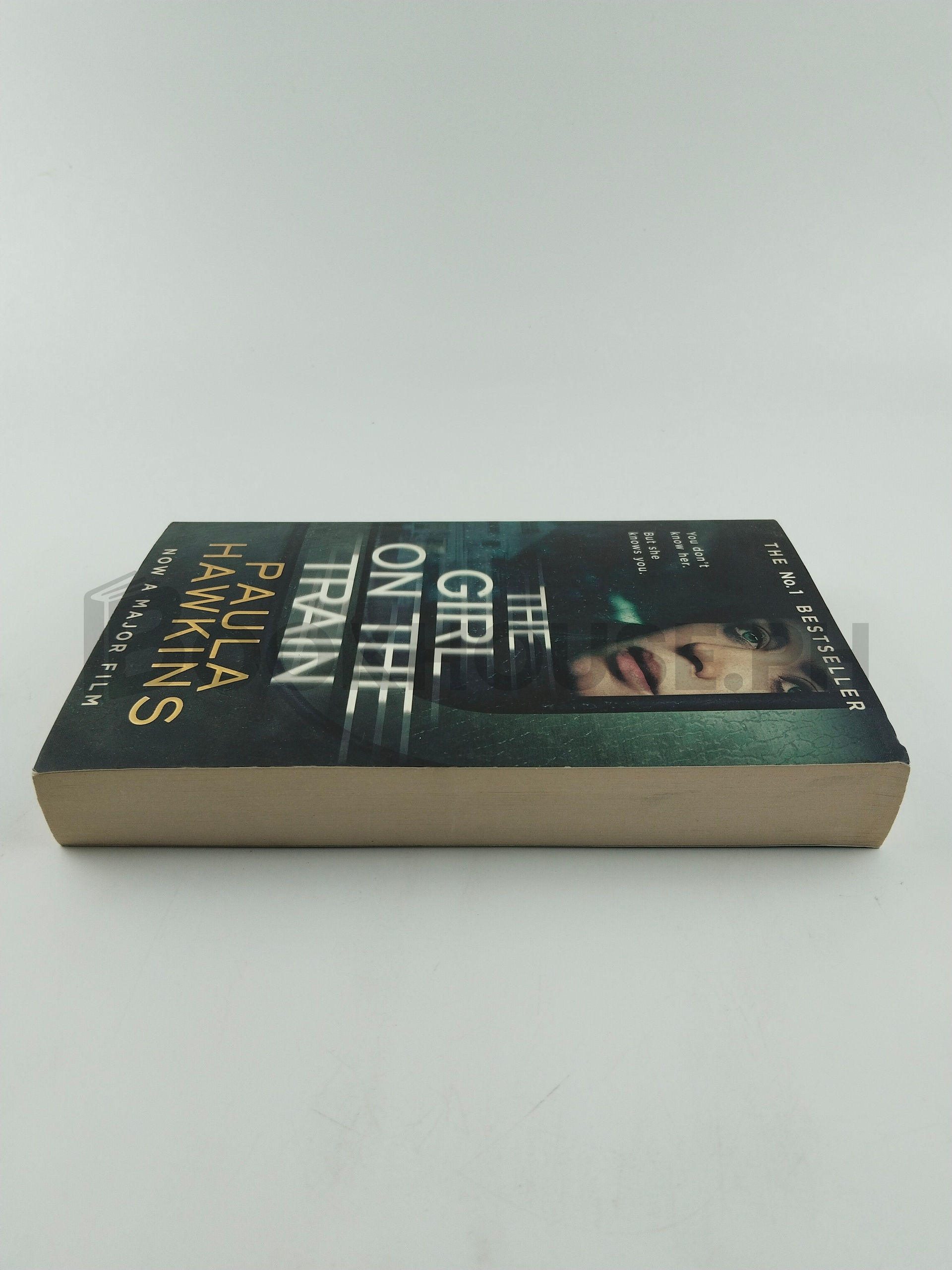 The Girl On The Train by Paula Hawkins - Image 4