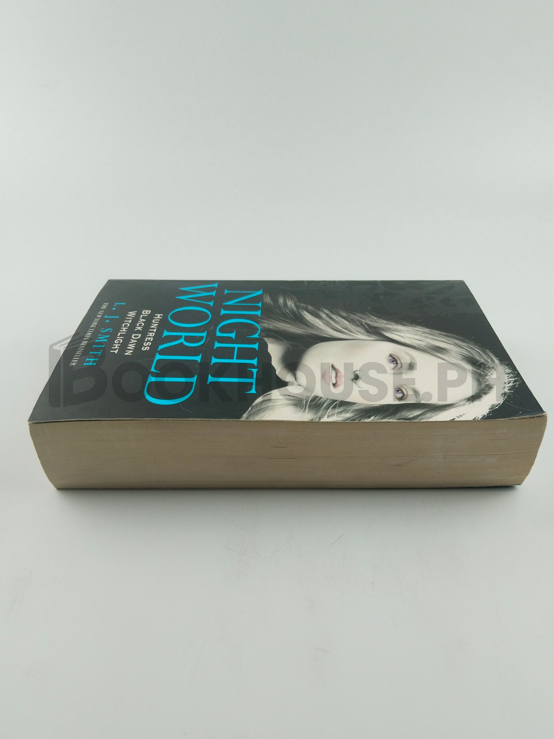 Night World by Lisa J. Smith - Image 4