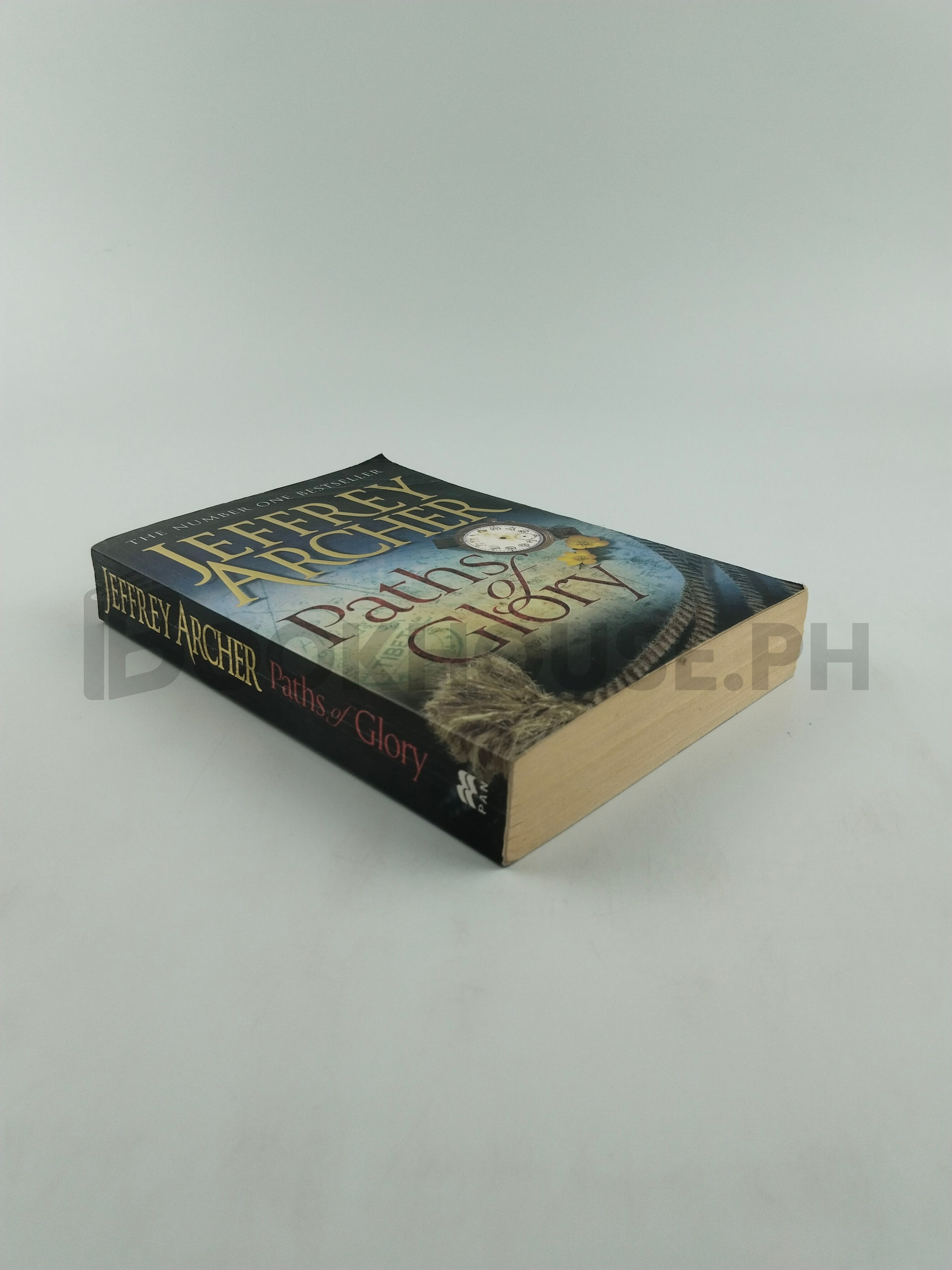 Paths Of Glory by Jeffrey Archer - Image 2
