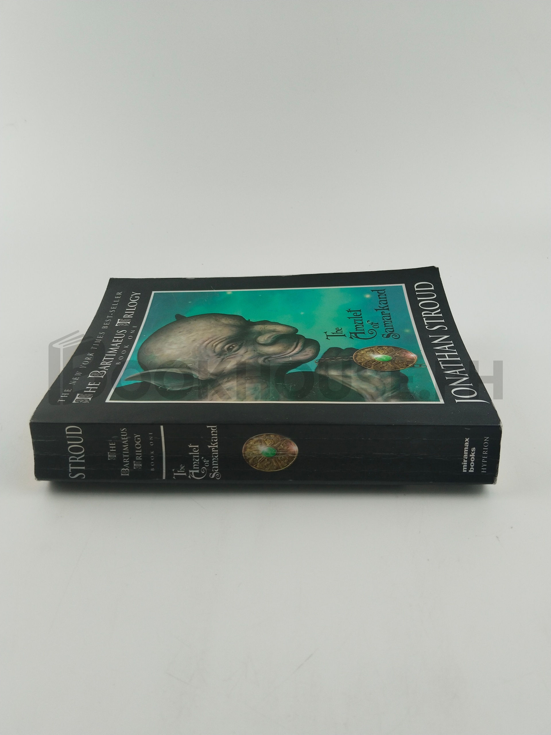 The Amulet Of Samarkand by Jonathan Stroud - Image 3