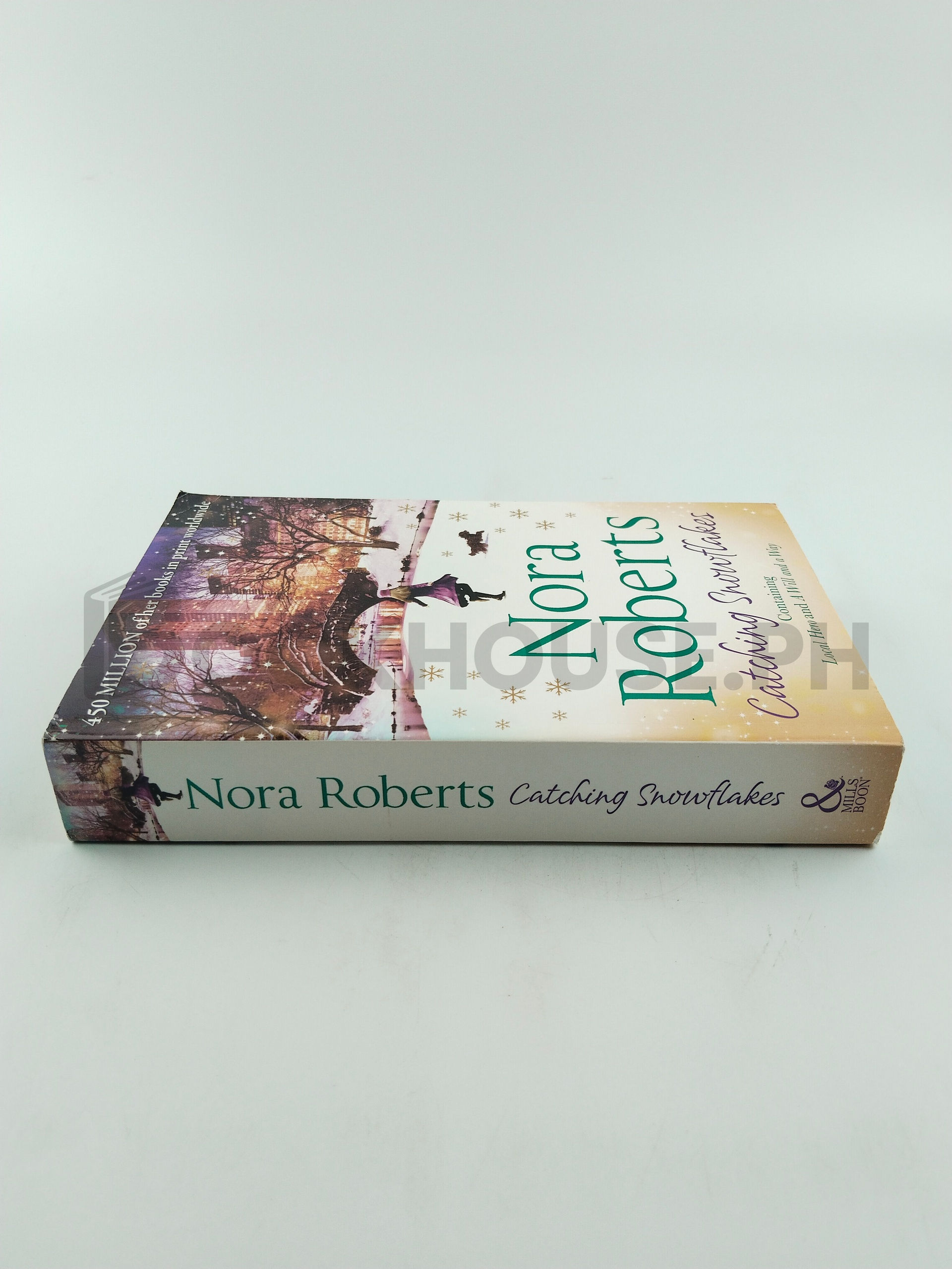 Catching Snowflakes by Nora Roberts - Image 3