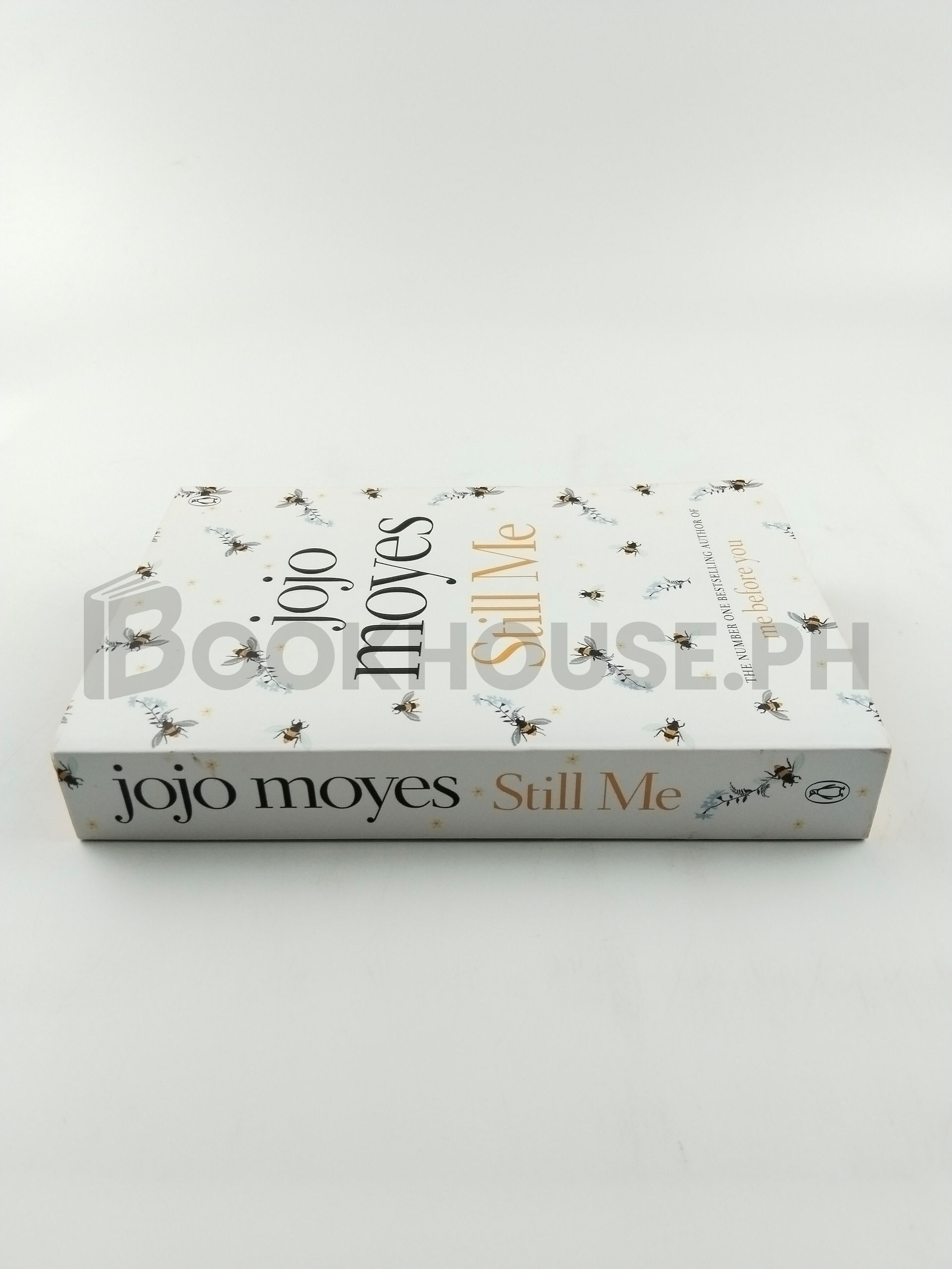 Still Me by Jojo Moyes - Image 3