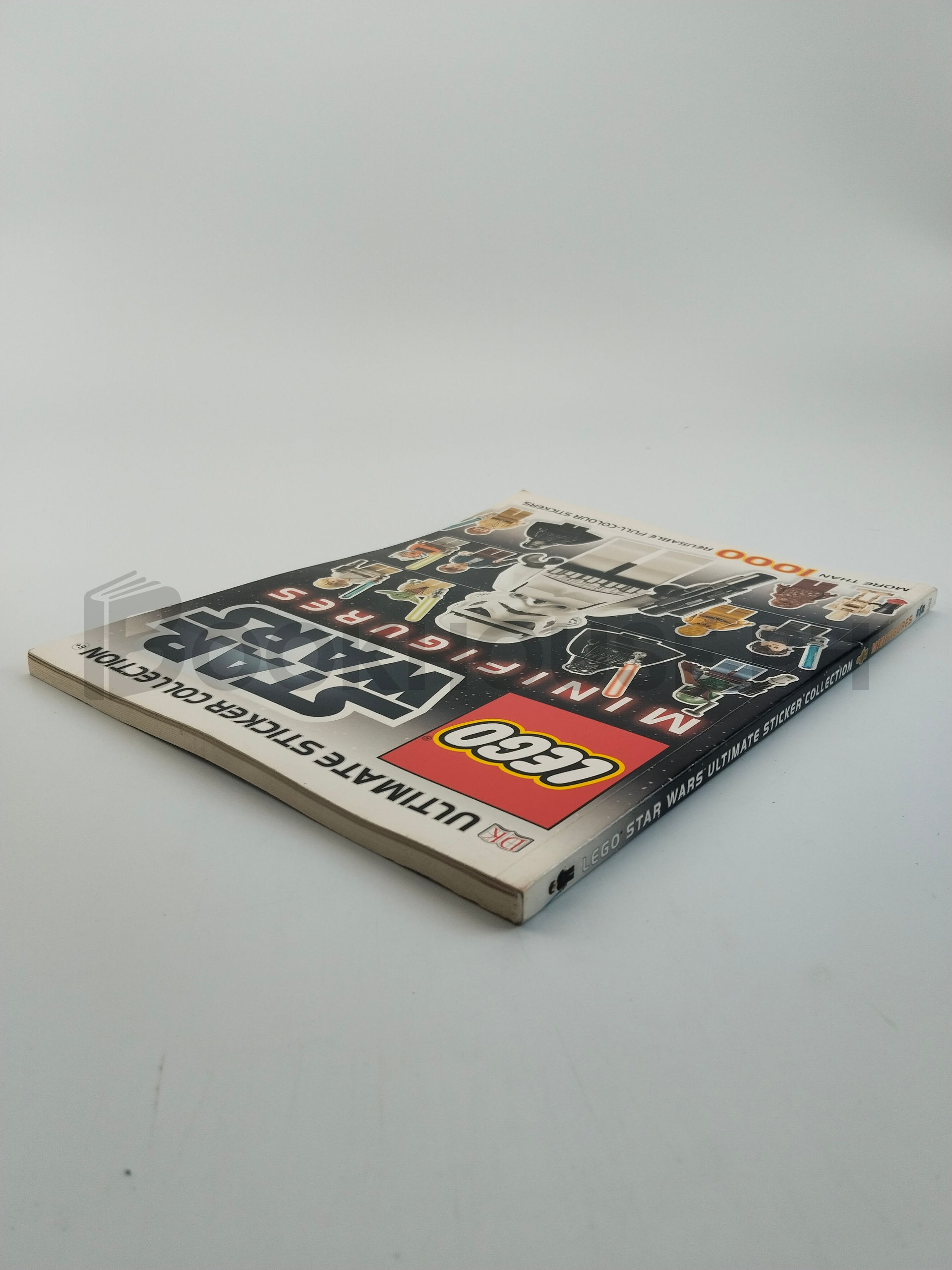 Lego® Star Wars Minifigures Ultimate Sticker Collection by Dorling Kindersley Publishing Staff, Helen Murray - Image 2
