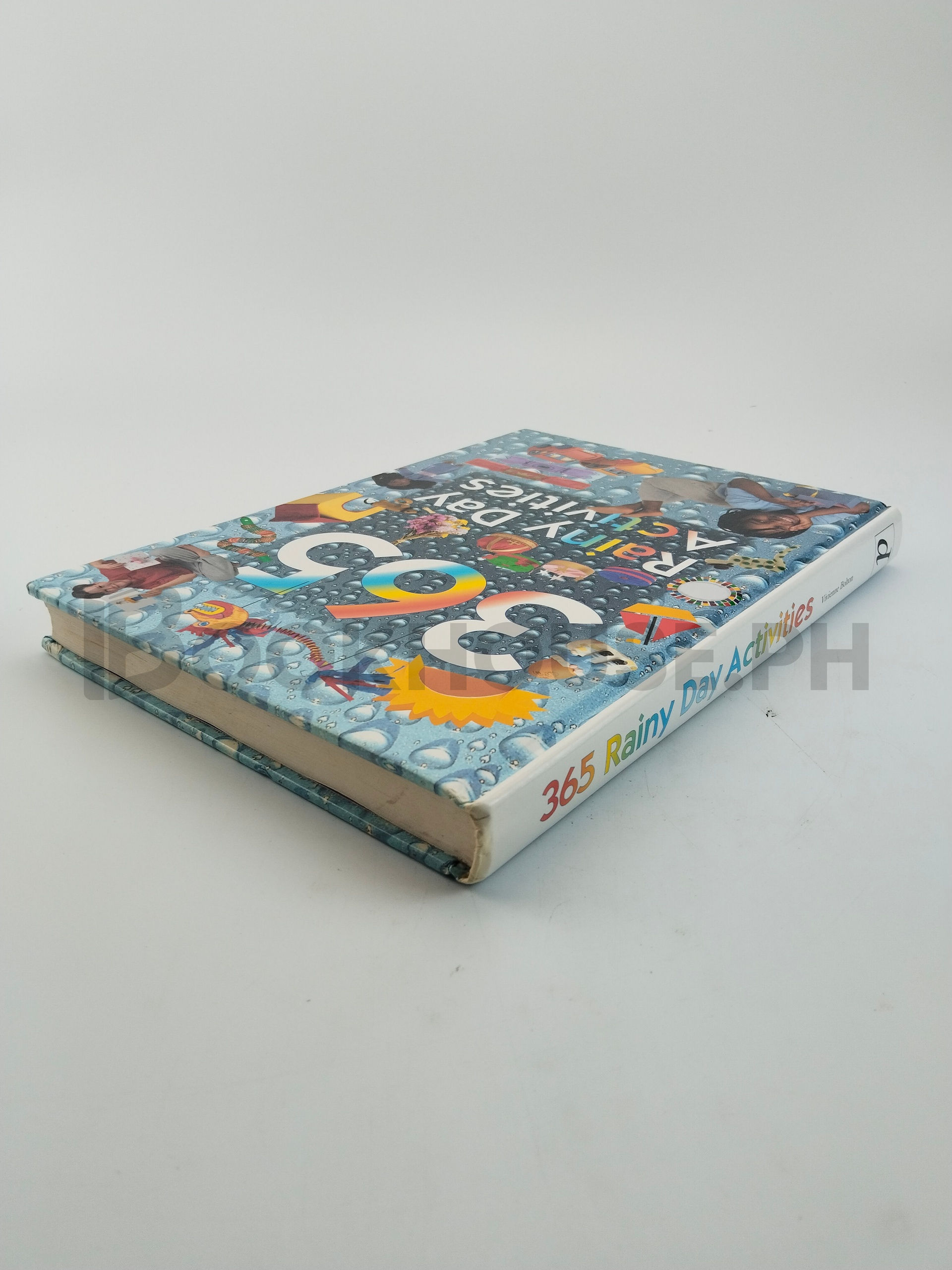 365 Rainy Day Activities by Vivienne Bolton - Image 2